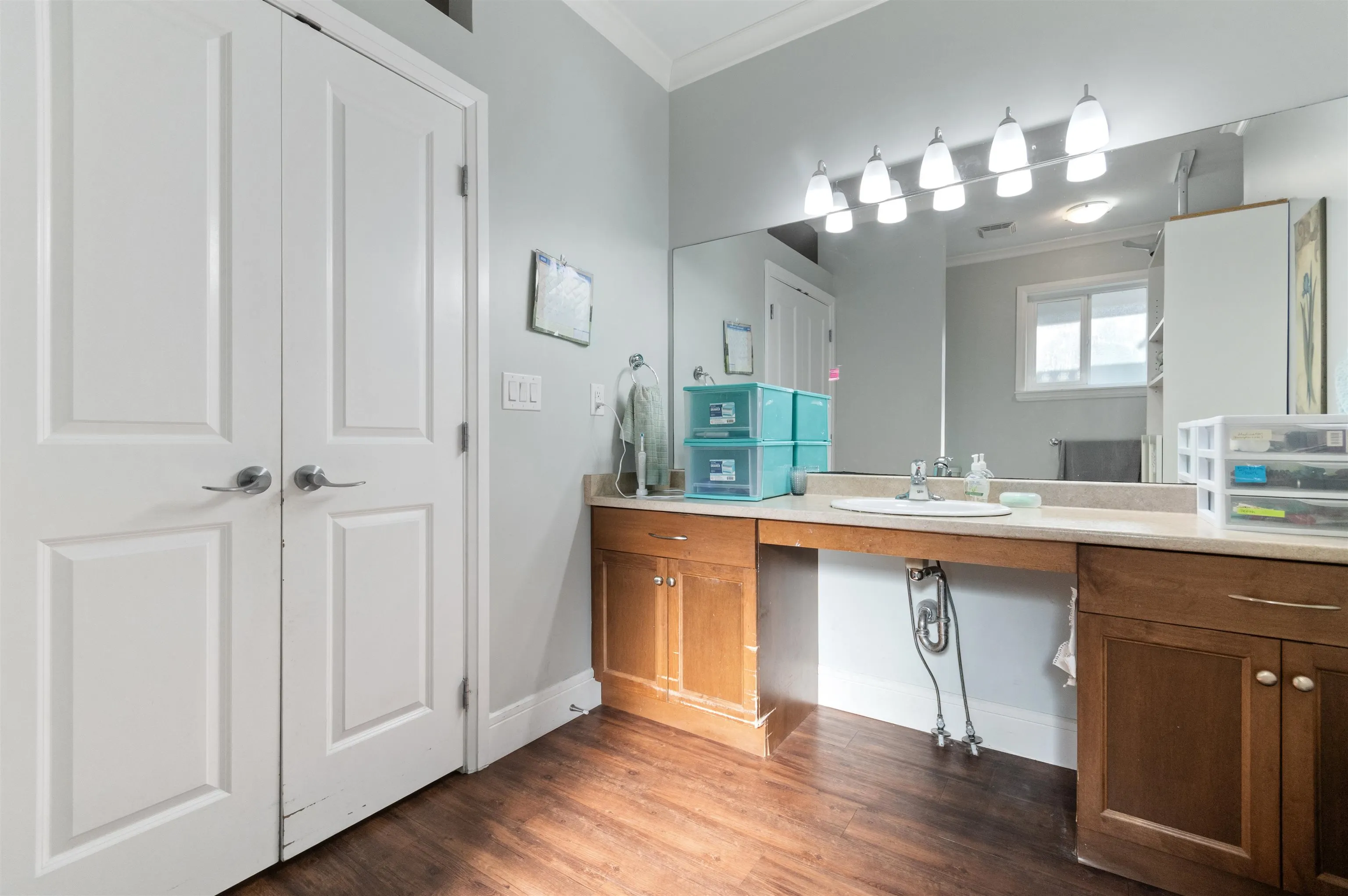 46364 Bedford Parkway