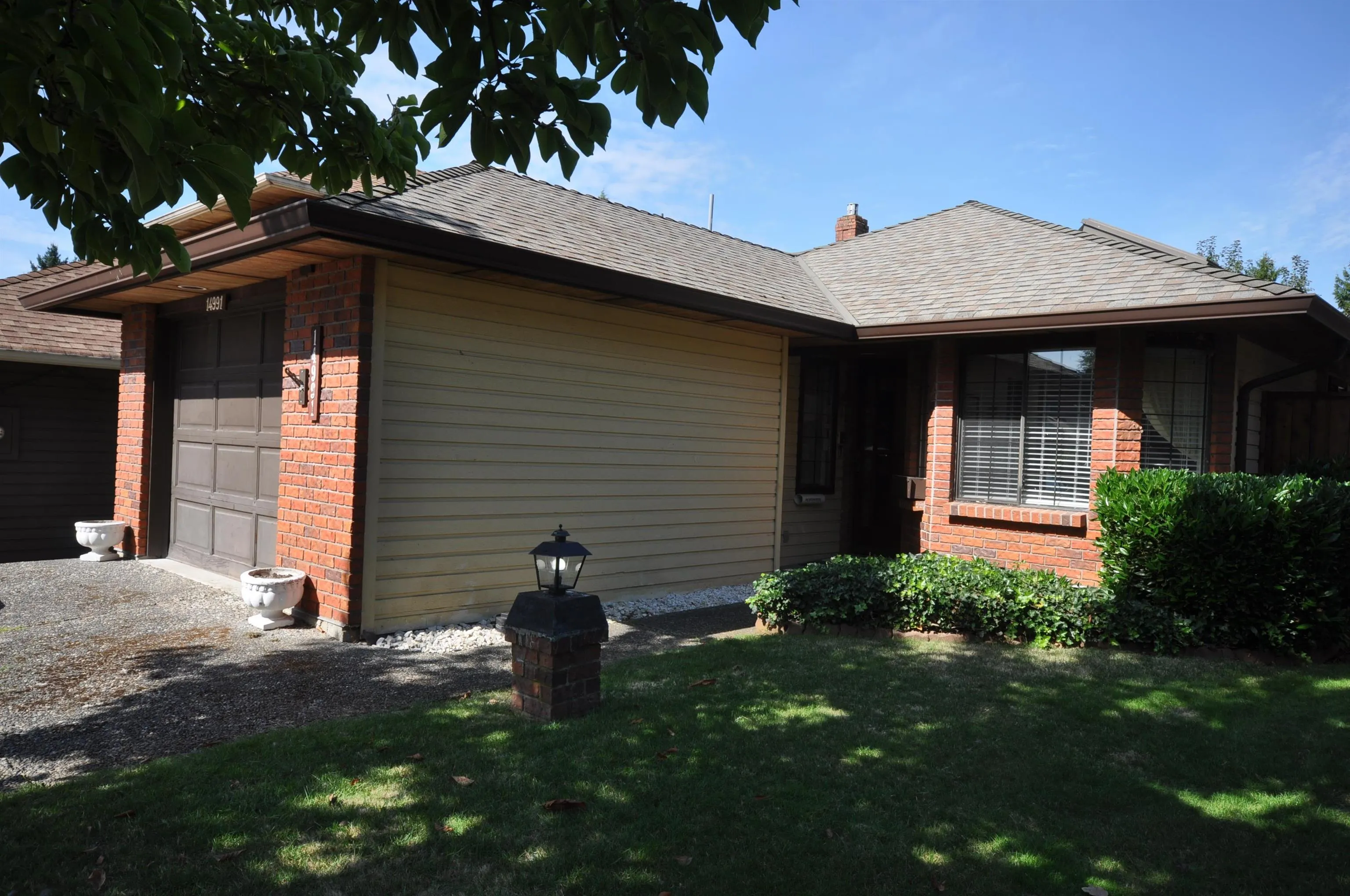 14991 Southmere Close