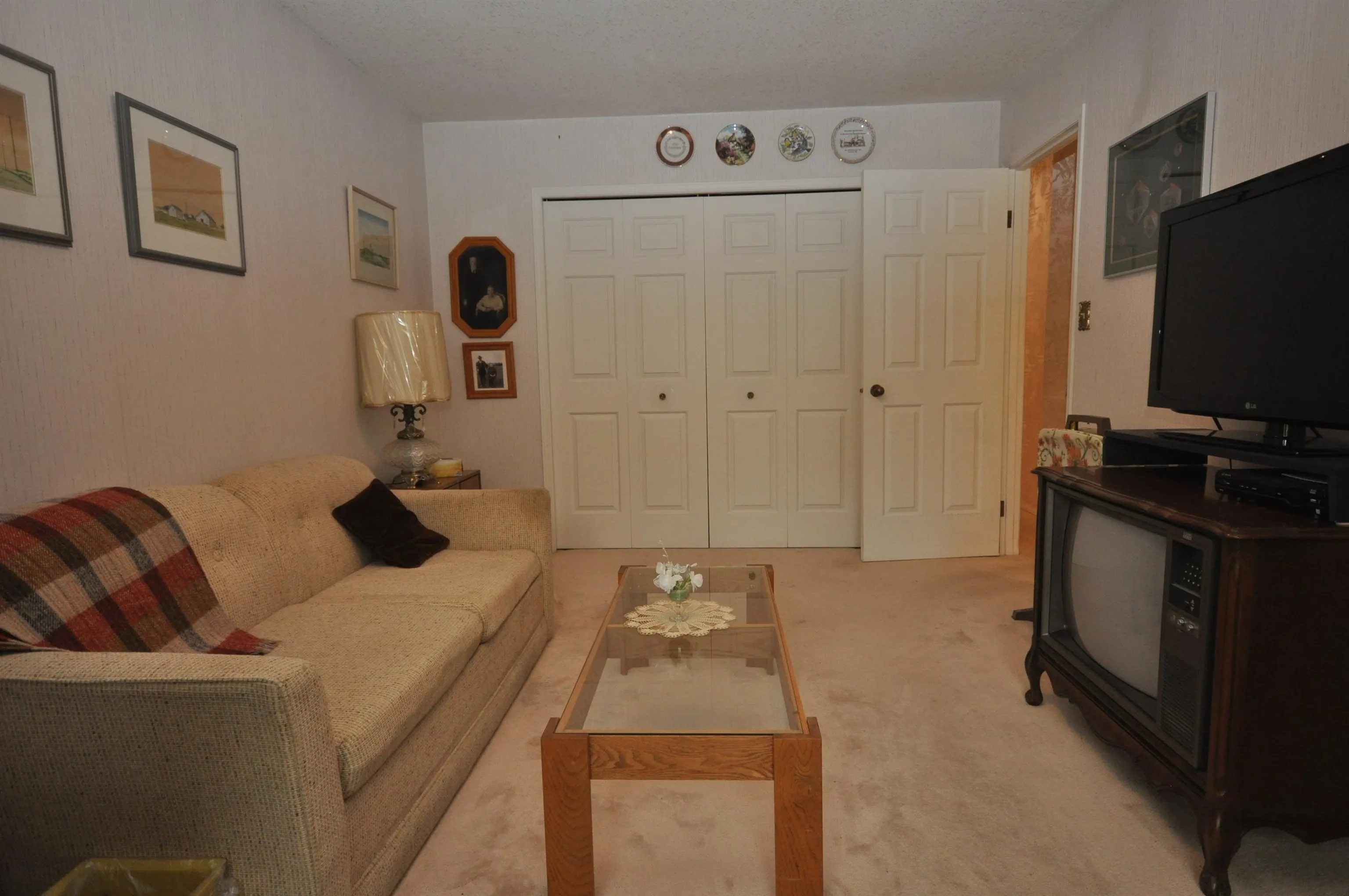 14991 Southmere Close