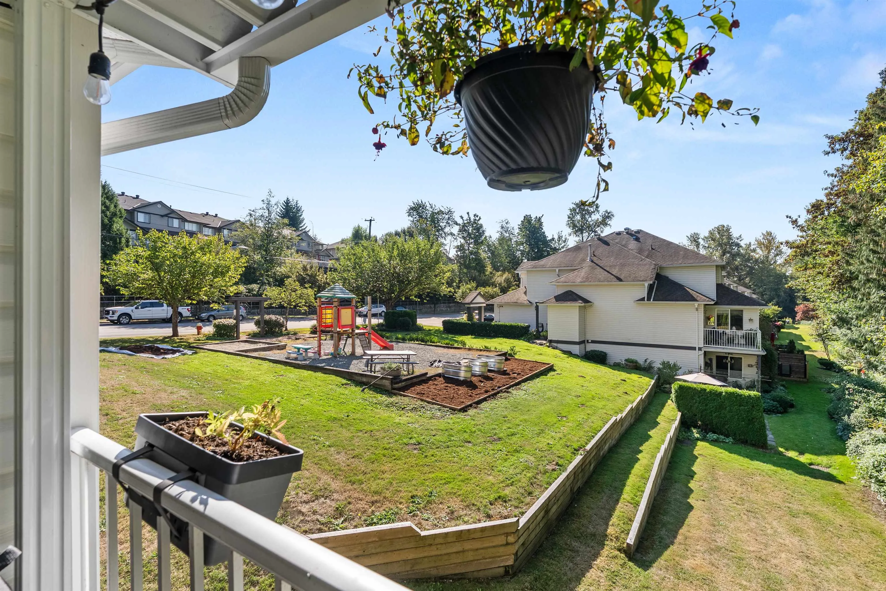 15 11355 Cottonwood Drive