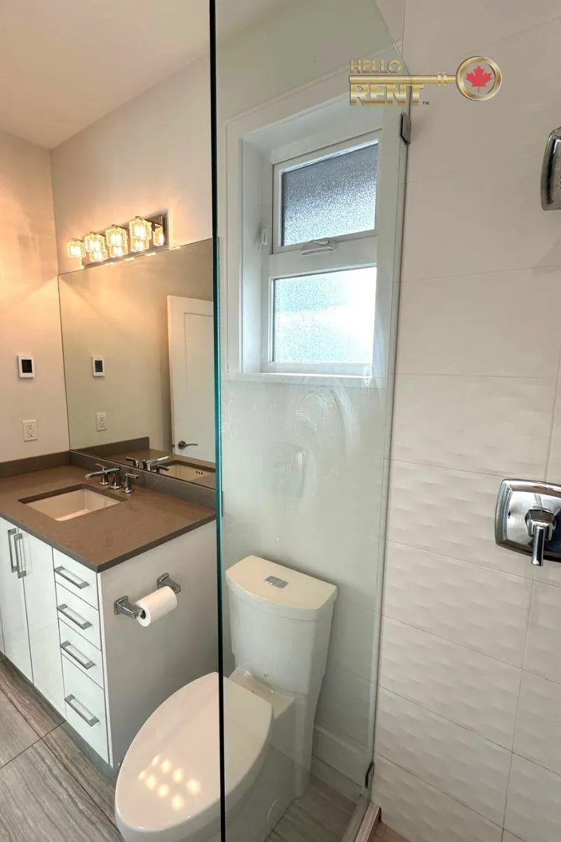 233 W 18th Street