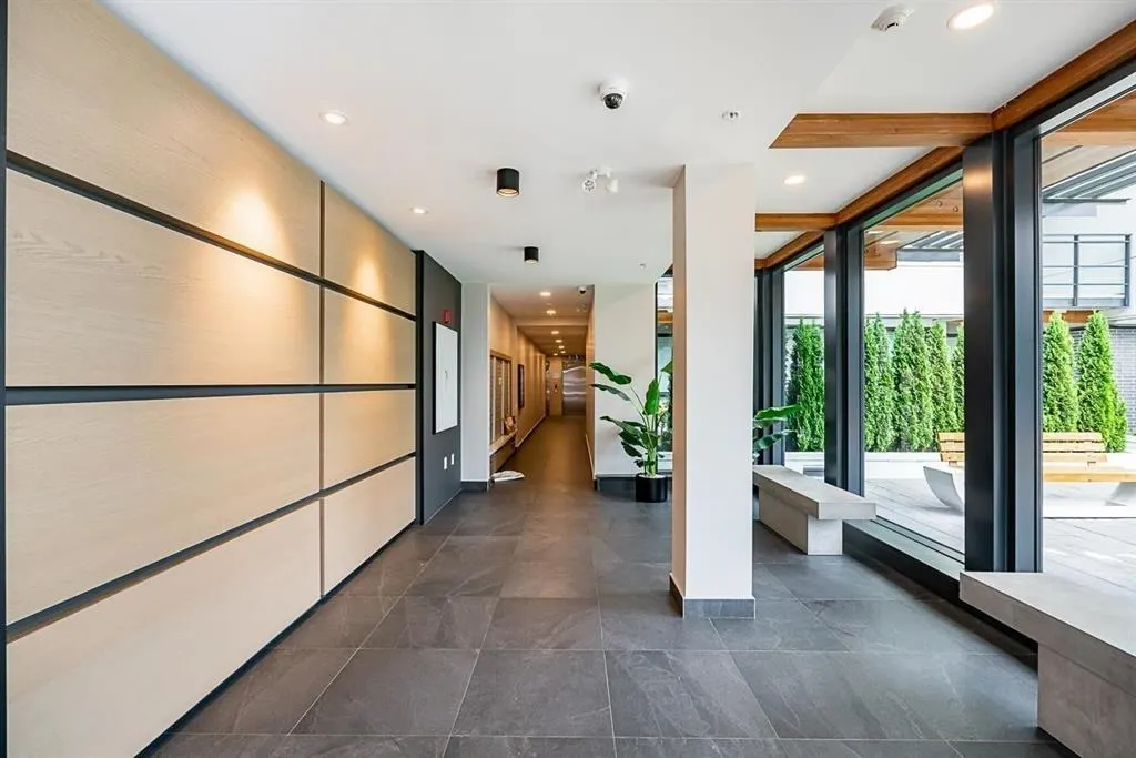 313 3018 St George Street