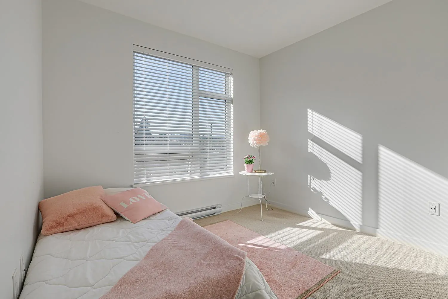 313 3018 St. George Street