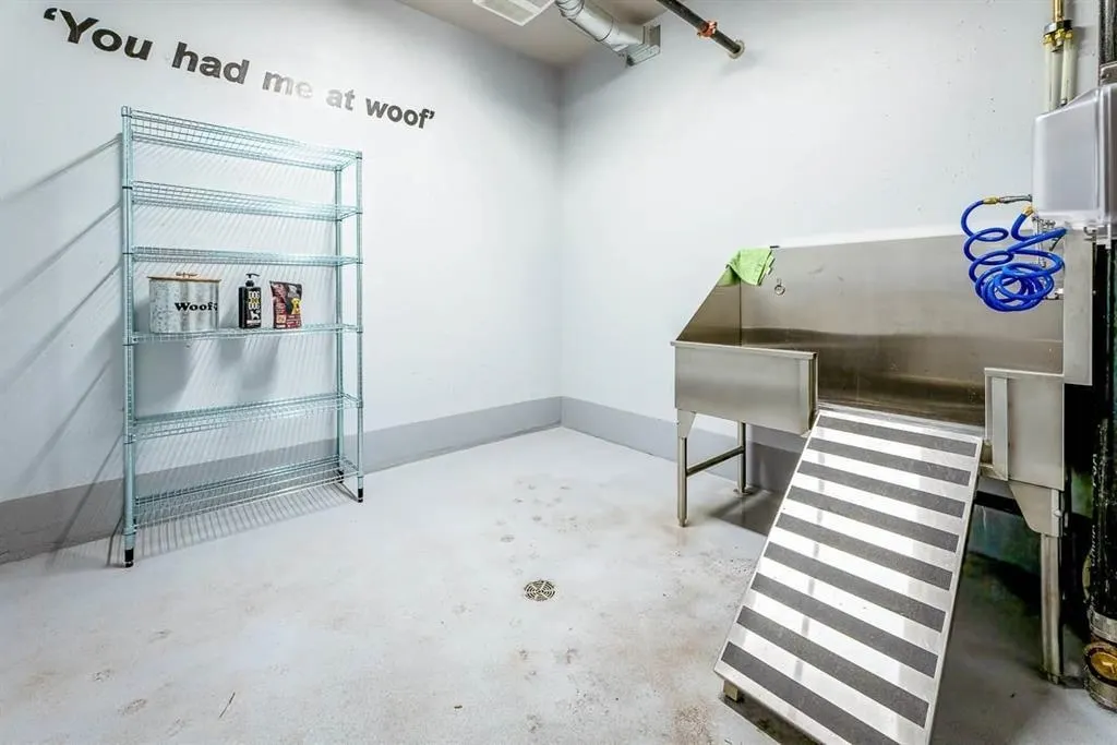 313 3018 St George Street