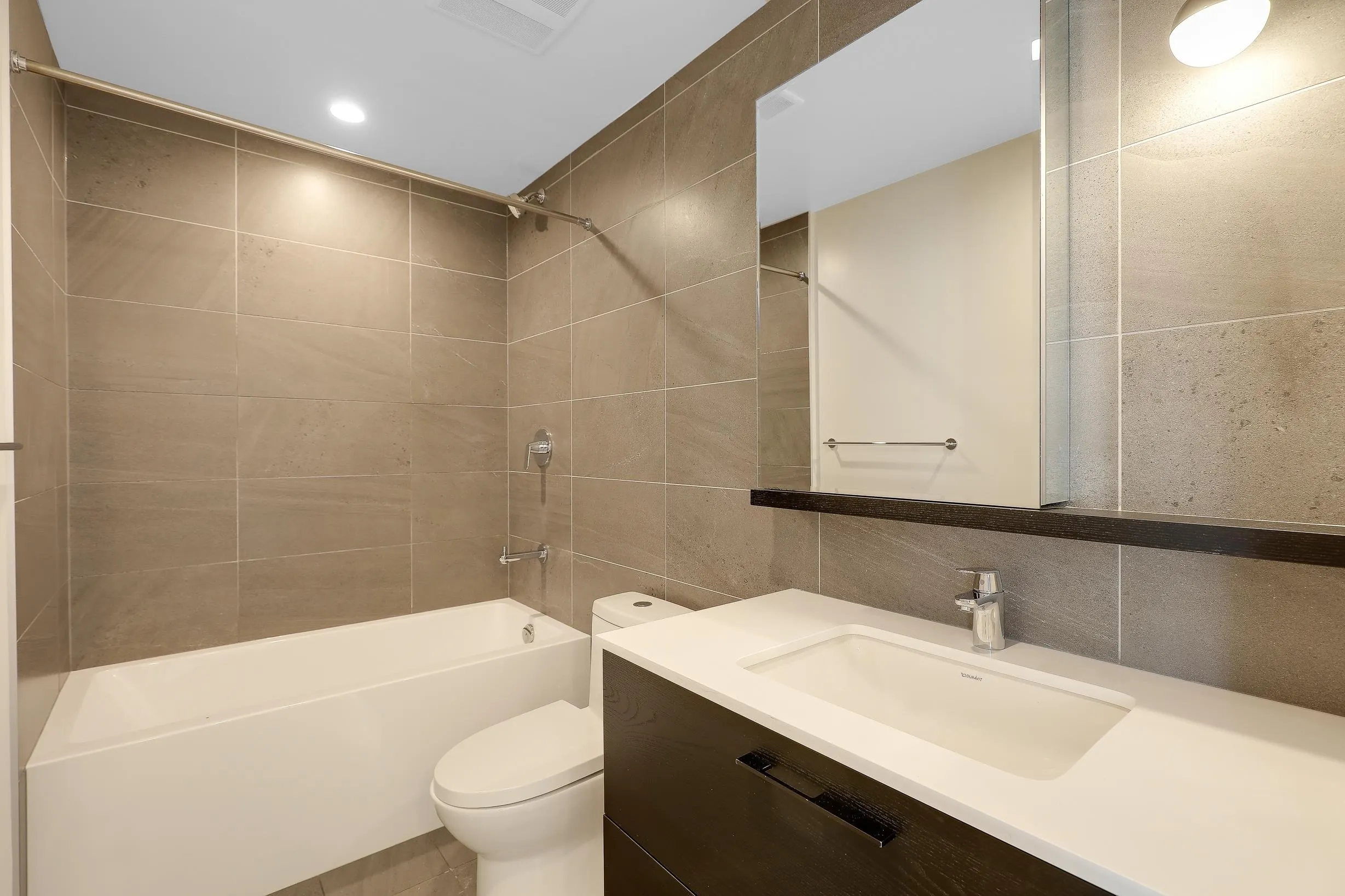 1308 2181 Madison Avenue