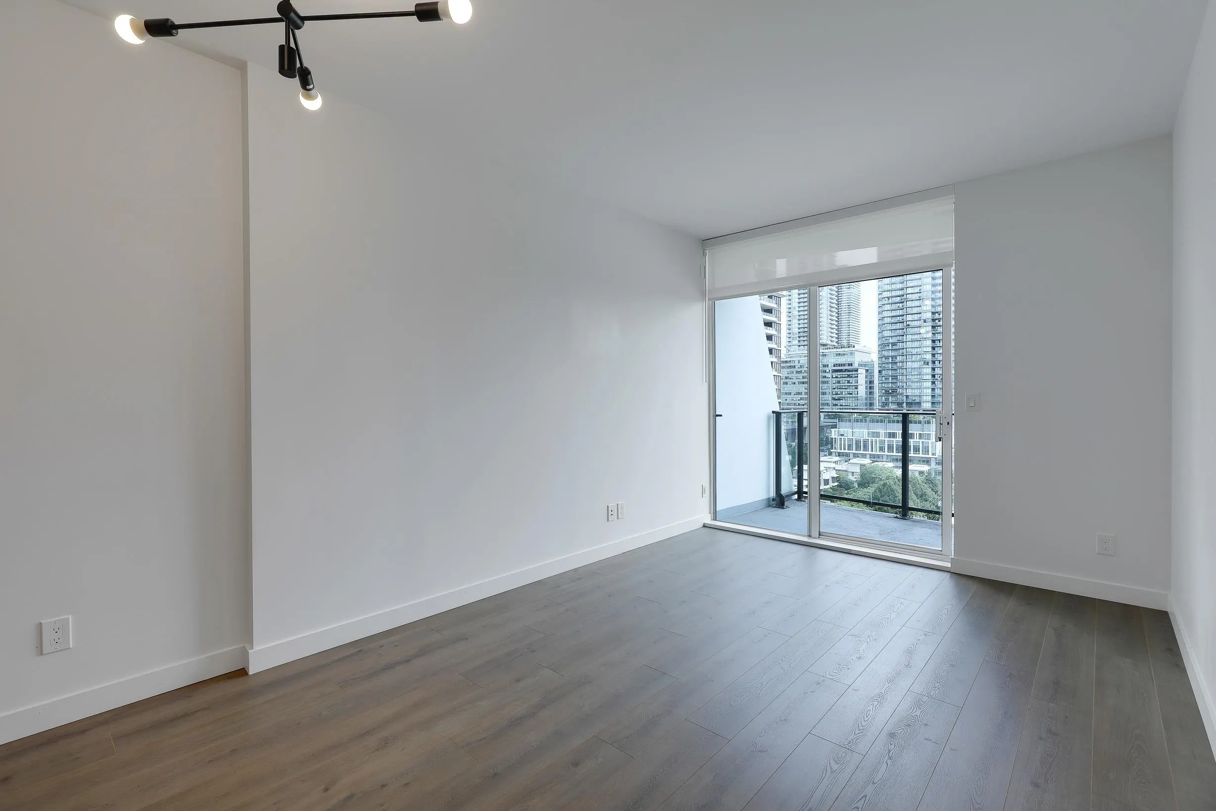 1308 2181 Madison Avenue