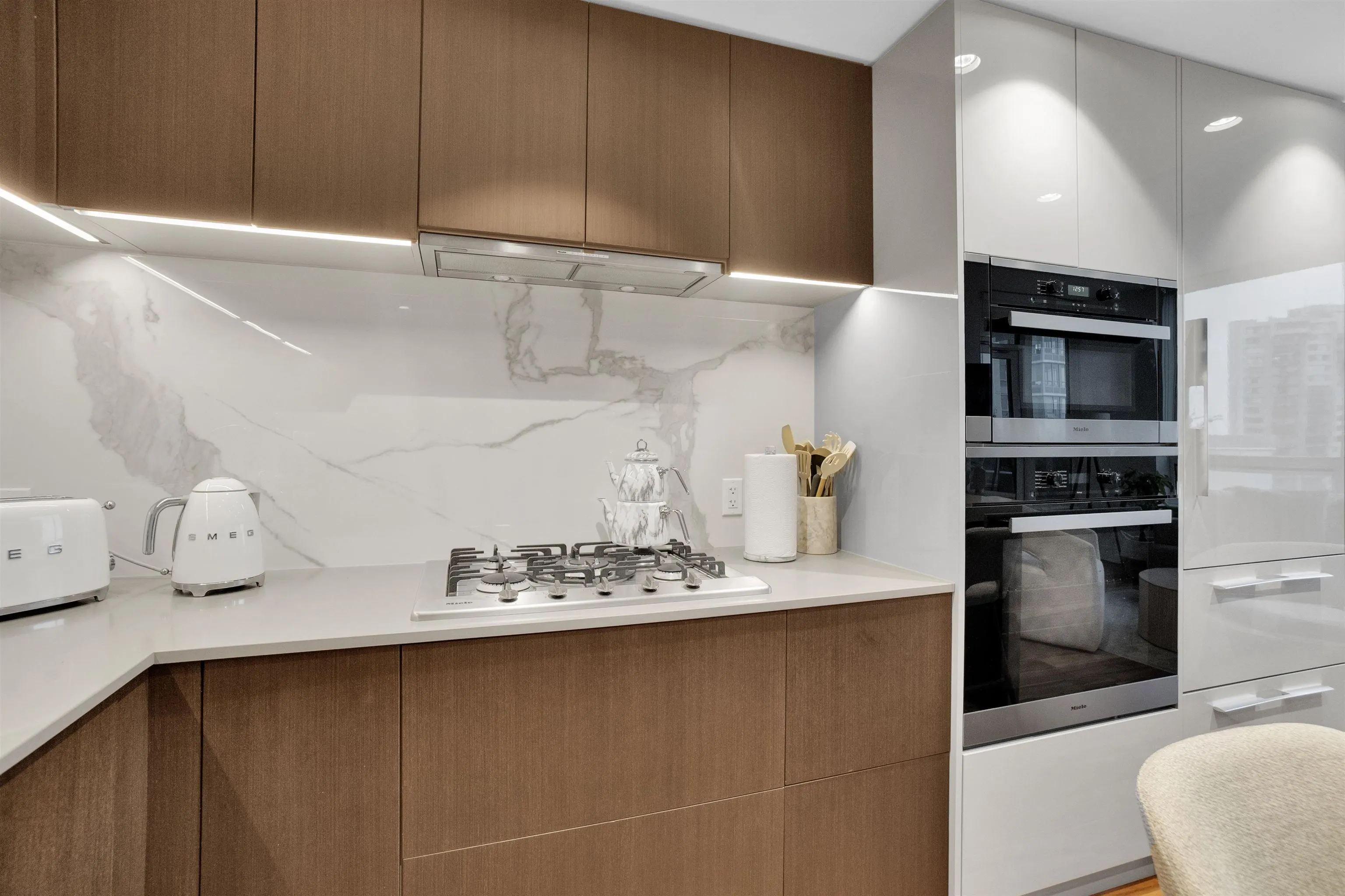 1302 1675 Lions Gate Lane