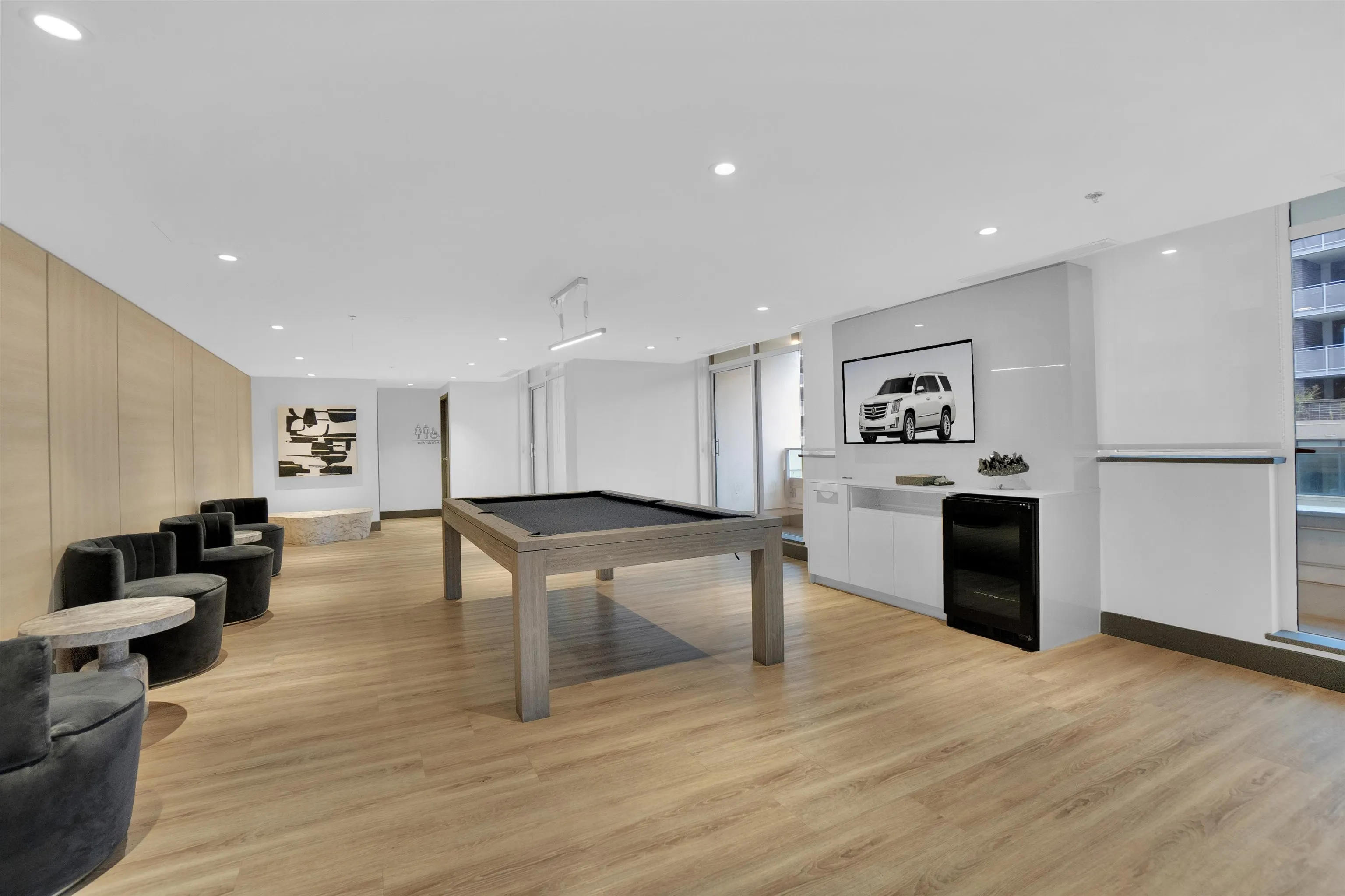 1302 1675 Lions Gate Lane
