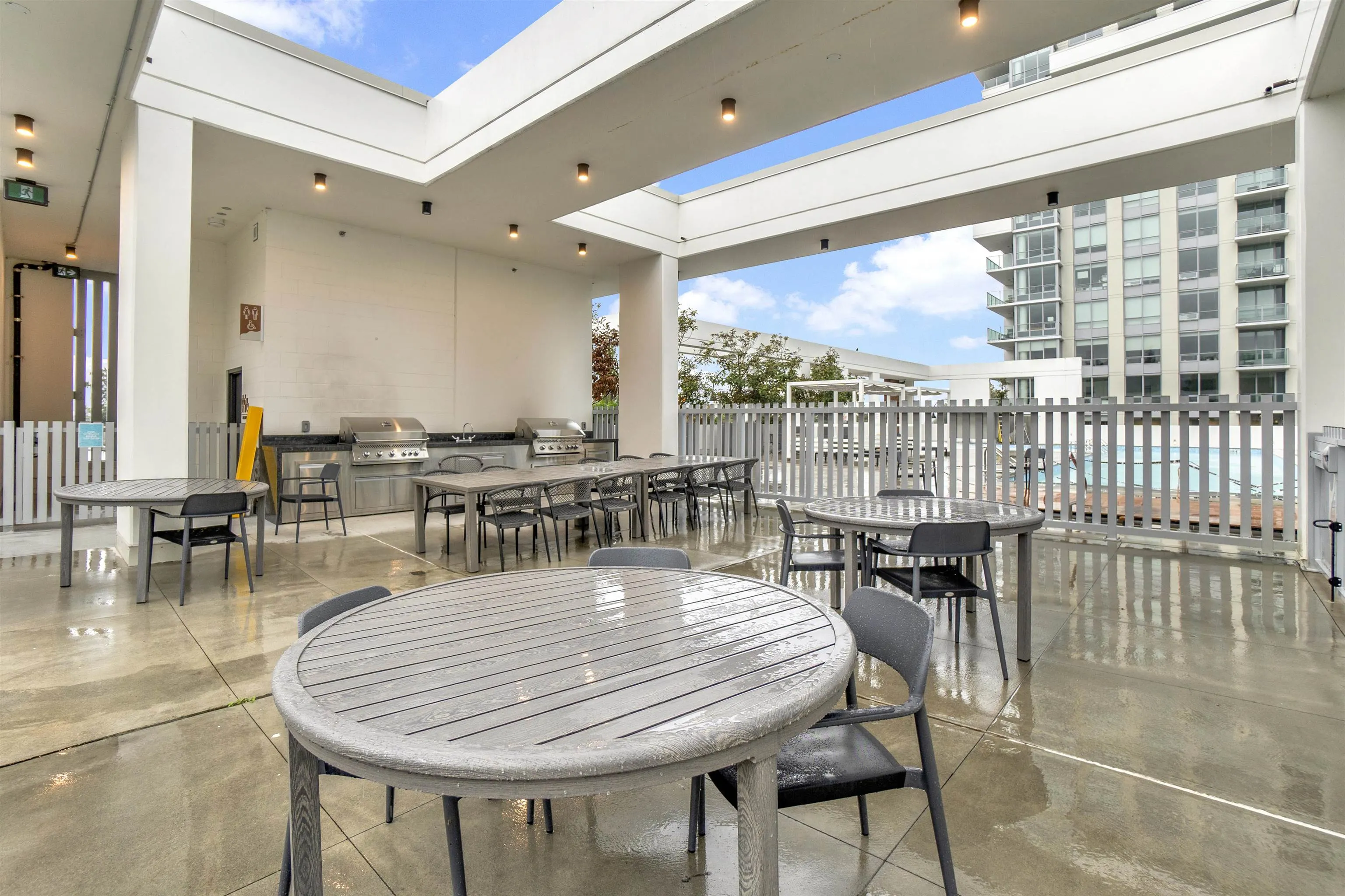 1302 1675 Lions Gate Lane