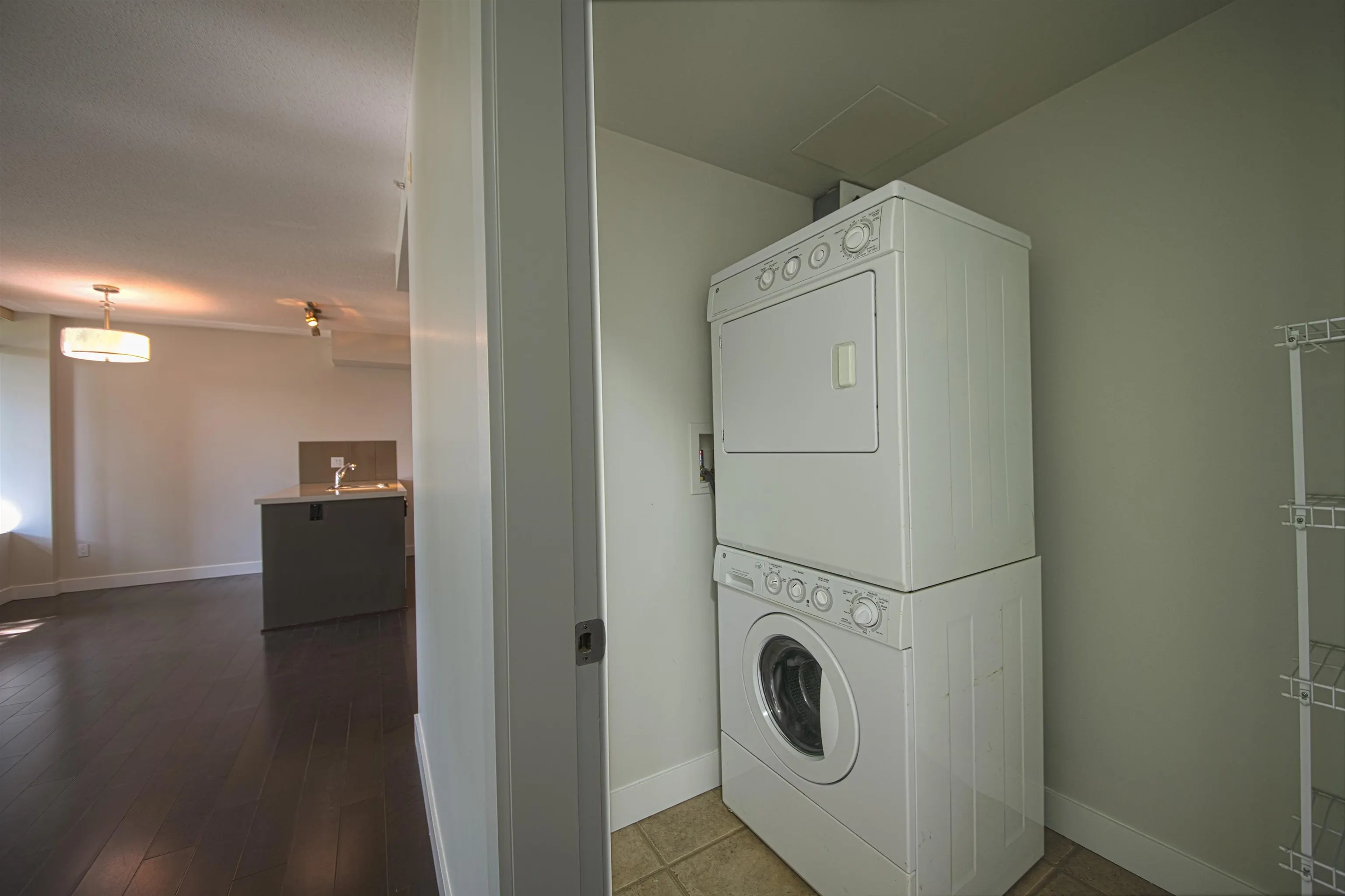 309 9009 Cornerstone Mews