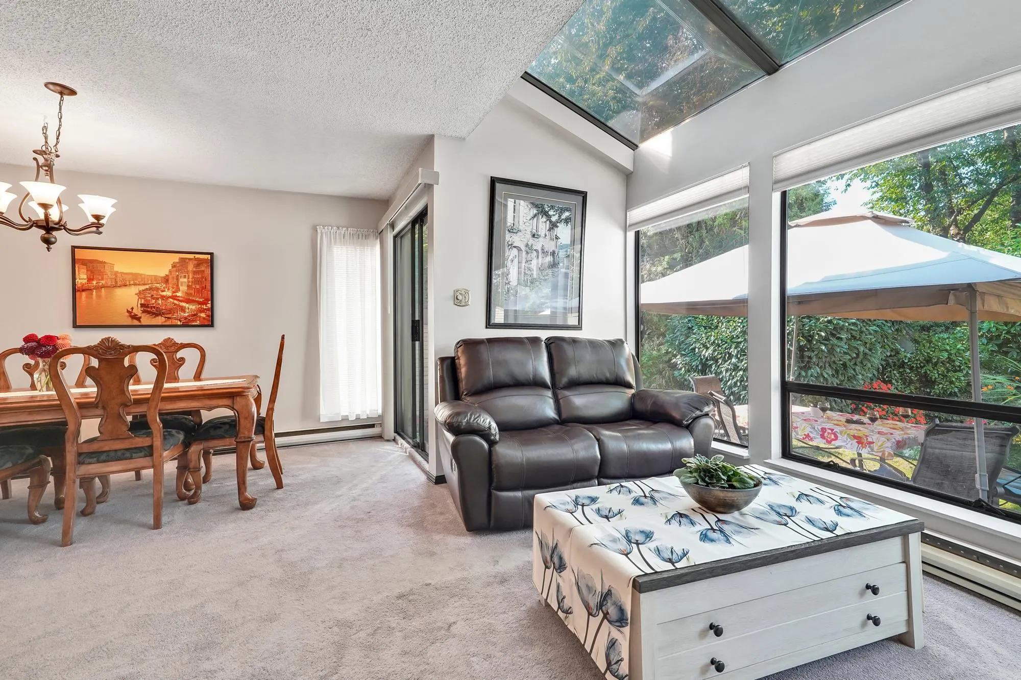 5766 Mayview Circle