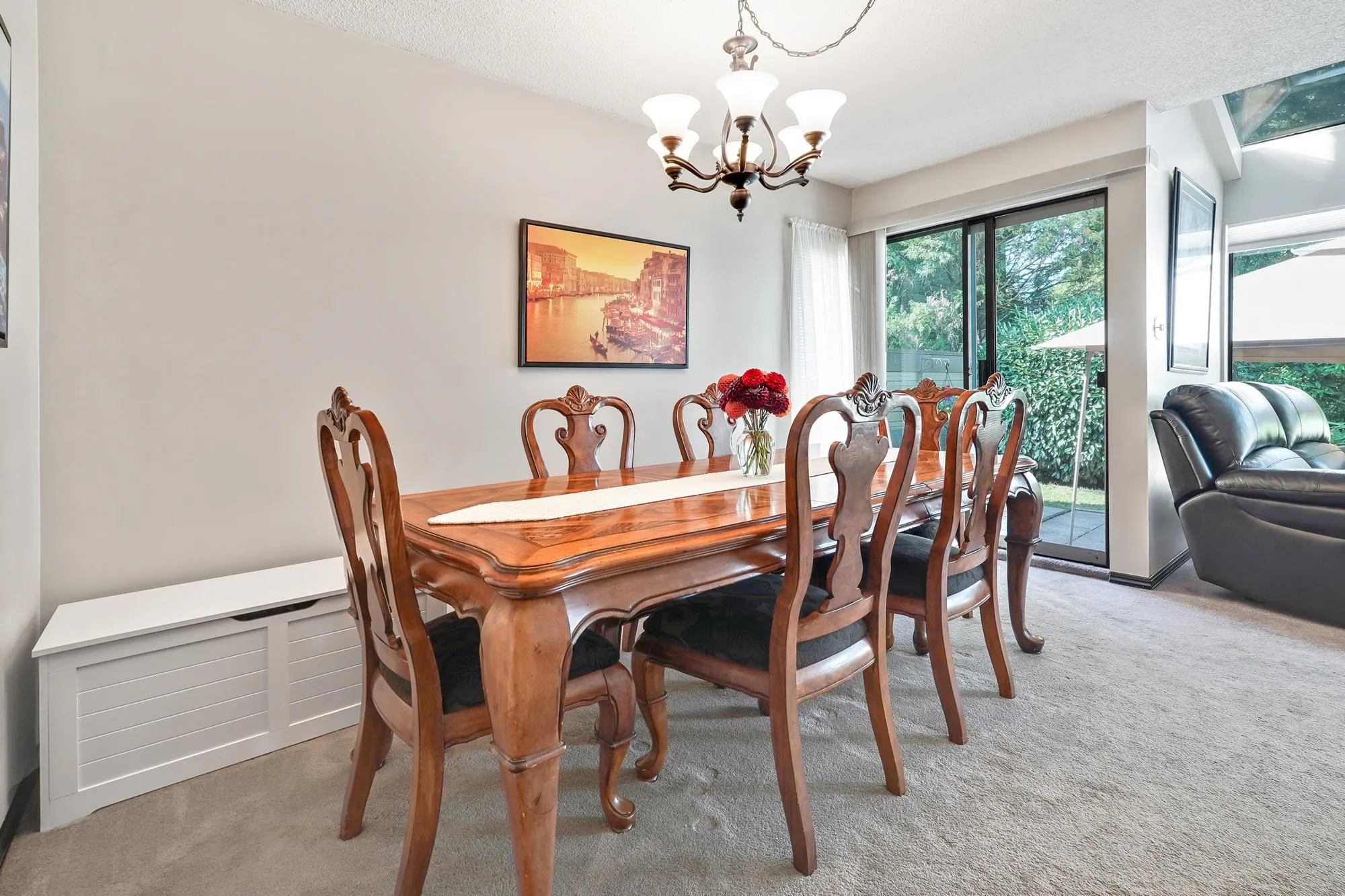 5766 Mayview Circle