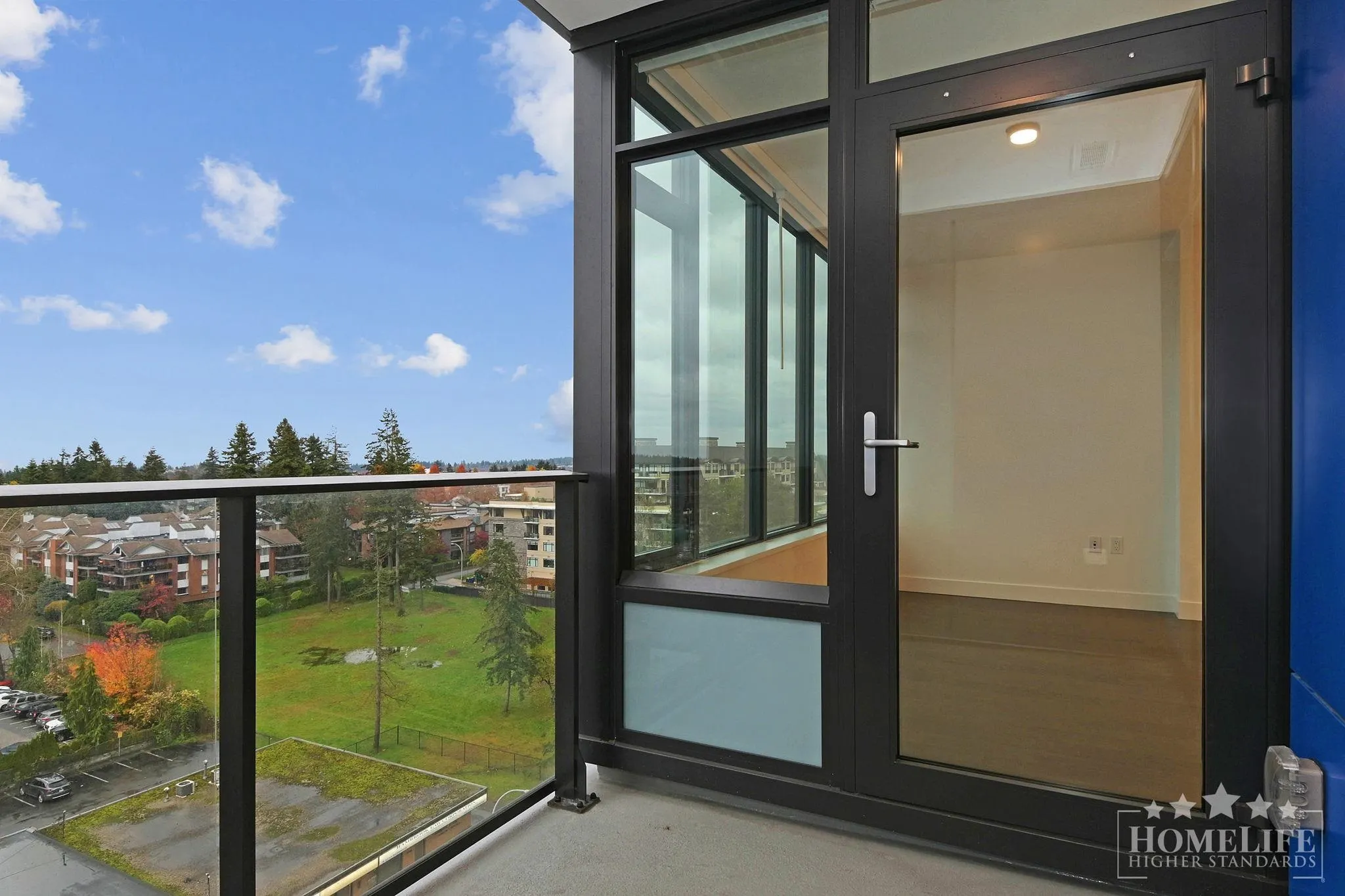 1003 1588 Johnston Road