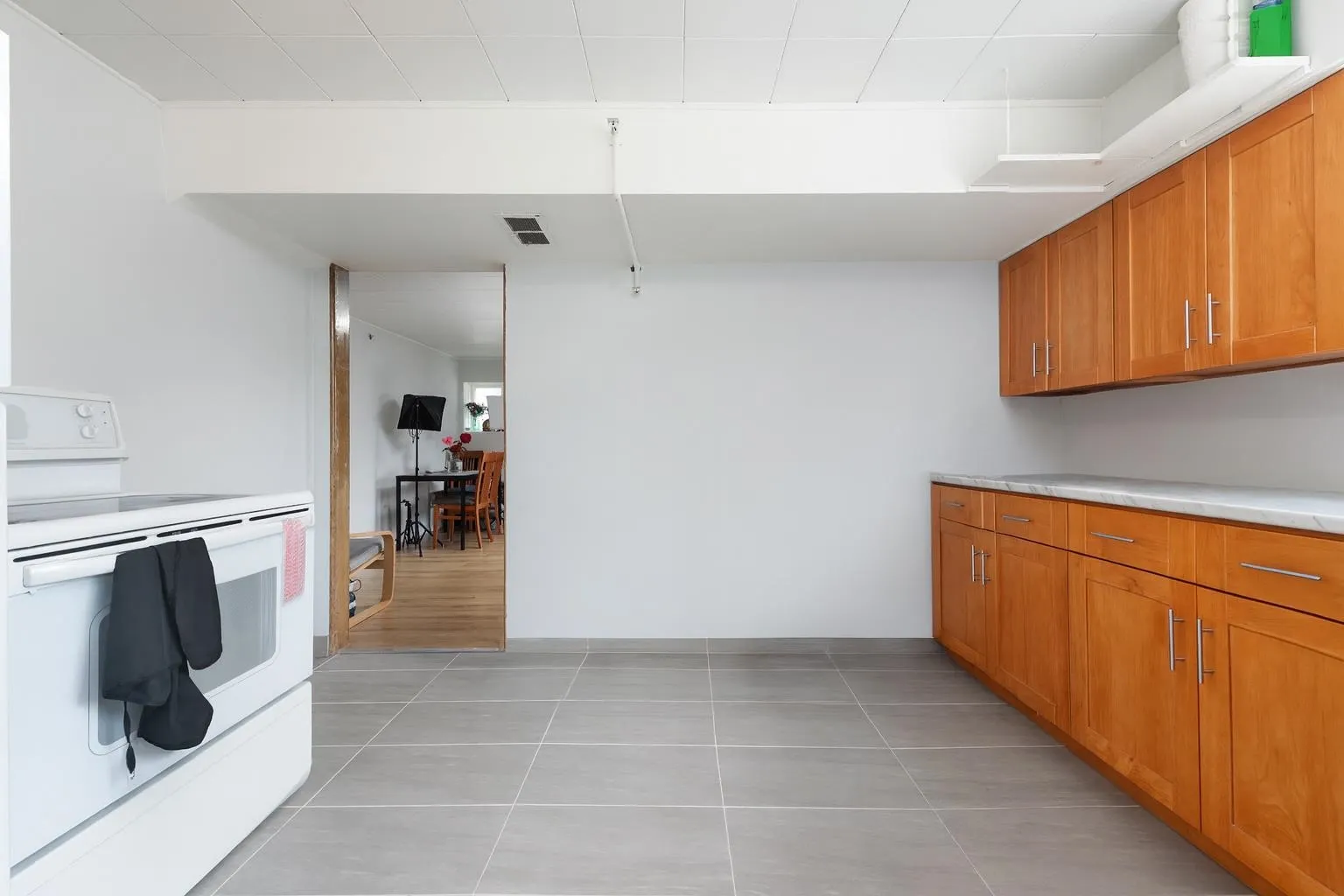 4561 Nanaimo Street