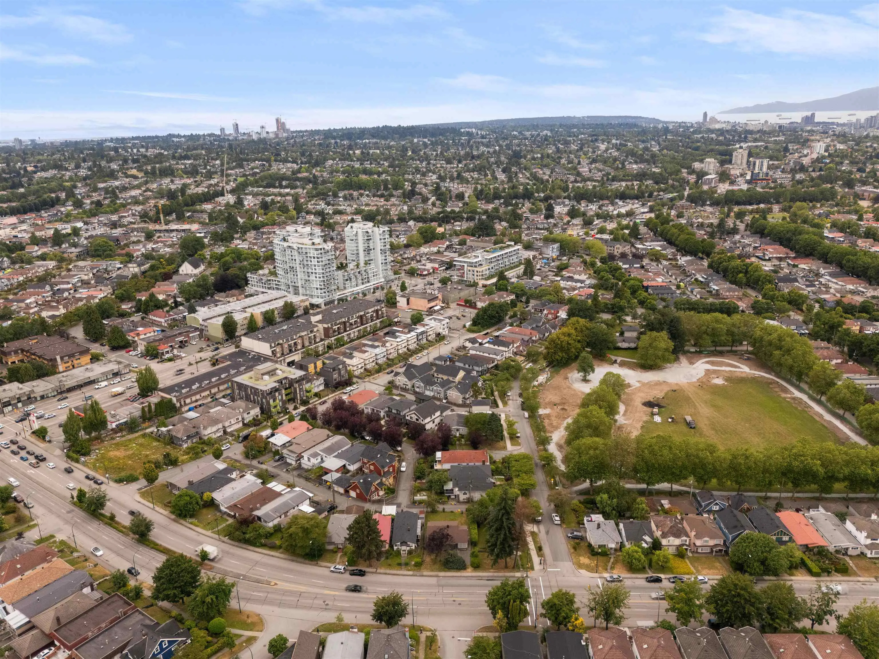 4561 Nanaimo Street