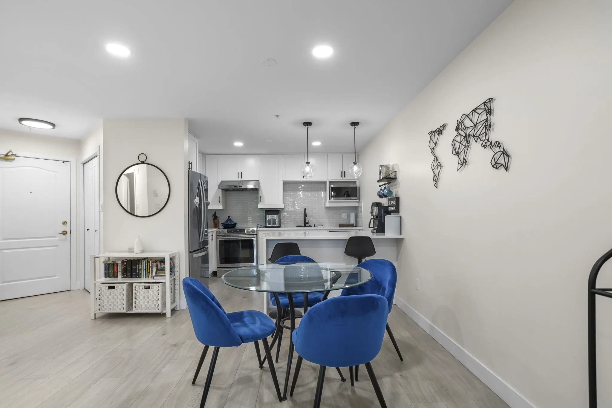 113 2551 Parkview Lane