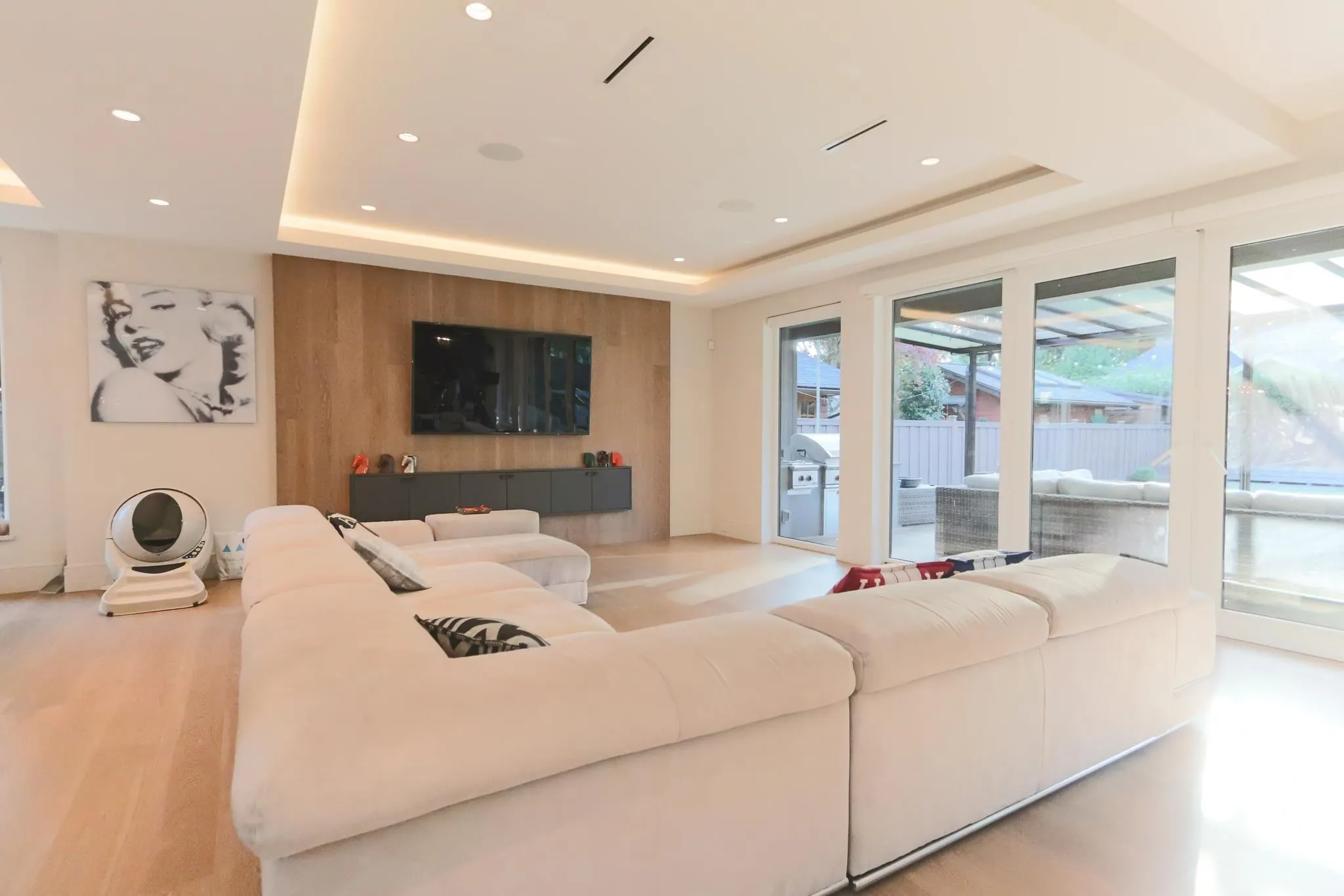 4341 Carolyn Drive