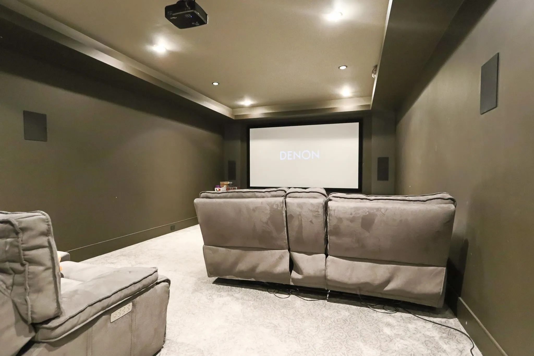 4341 Carolyn Drive