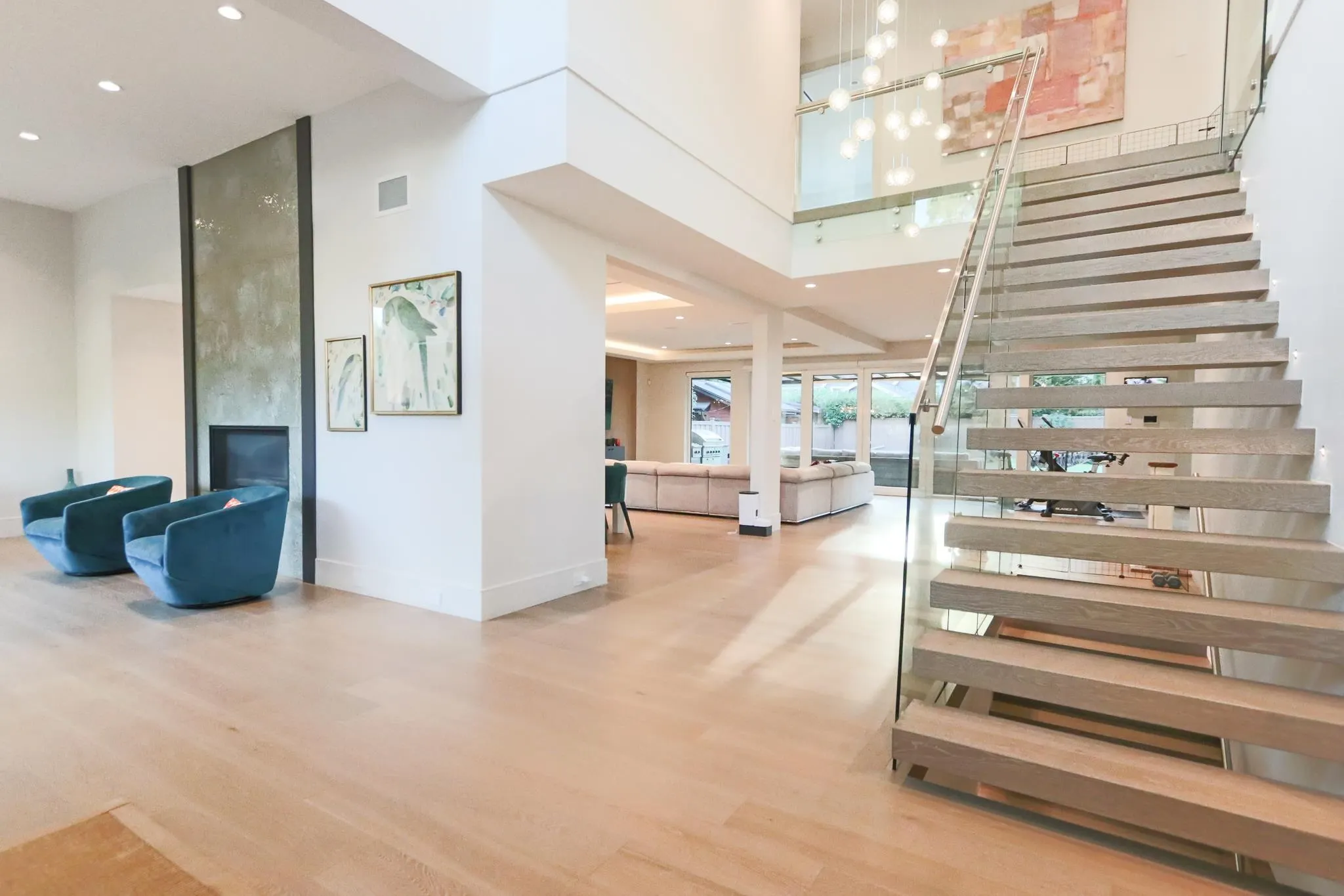4341 Carolyn Drive