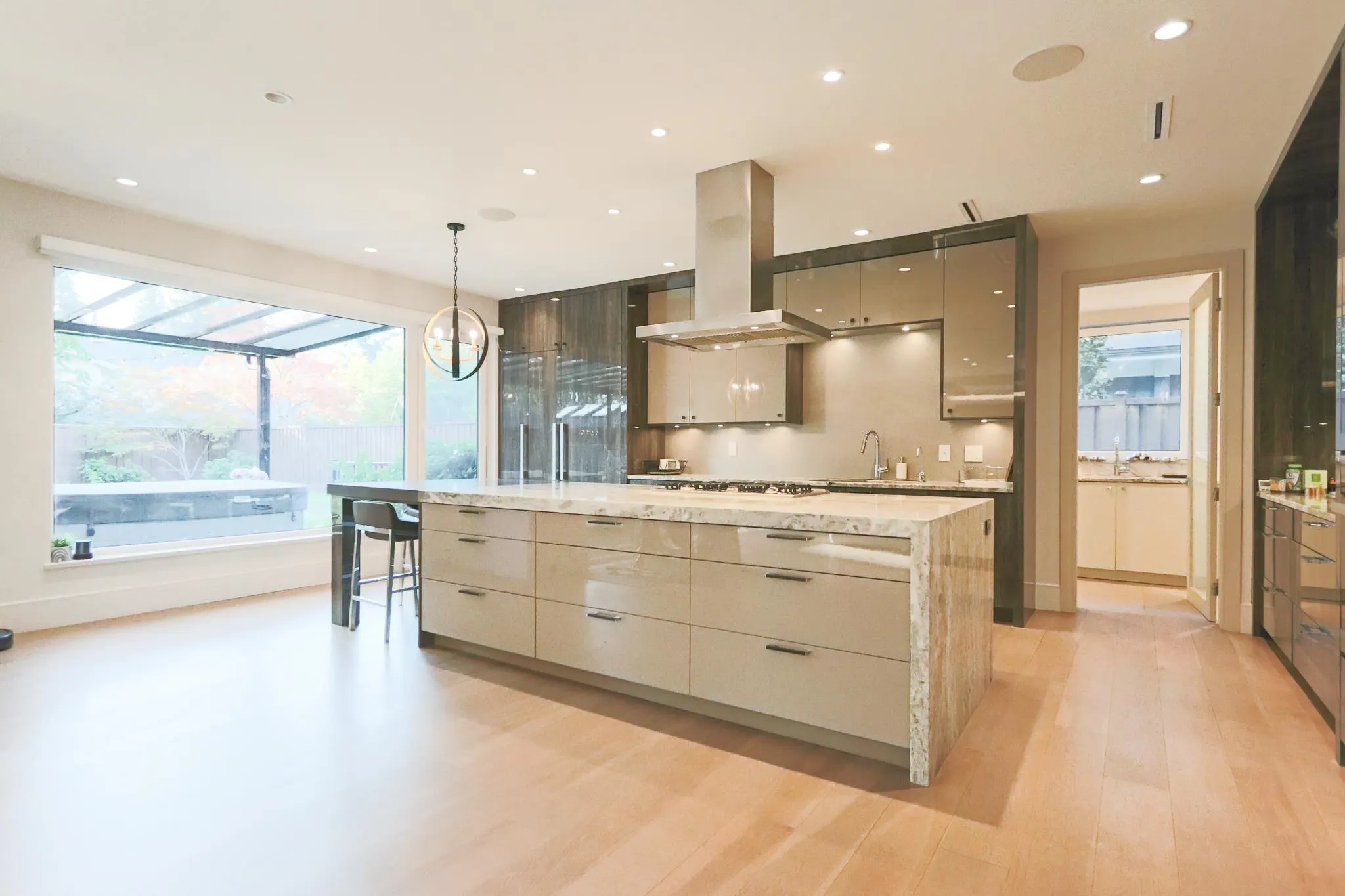 4341 Carolyn Drive