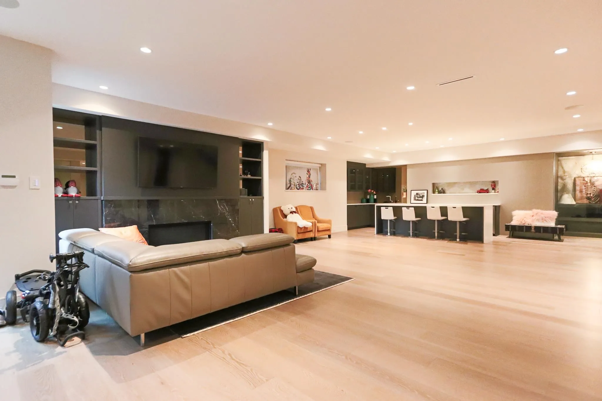 4341 Carolyn Drive