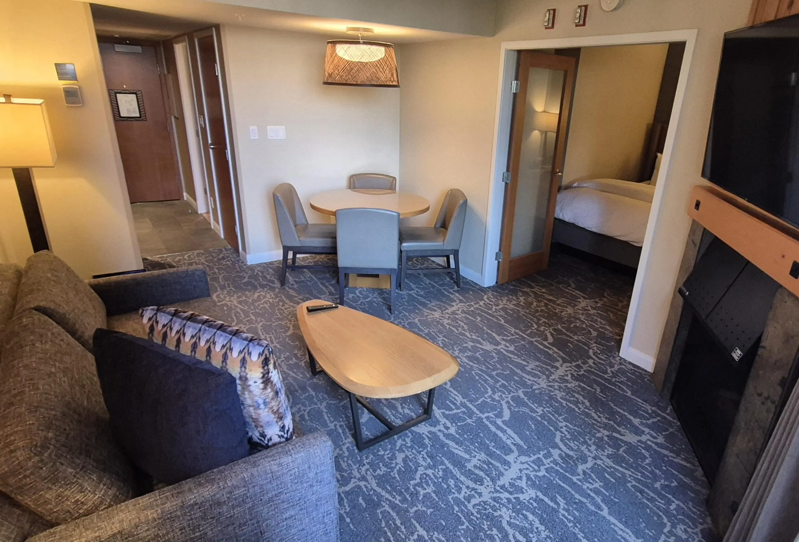 376 4090 Whistler Way
