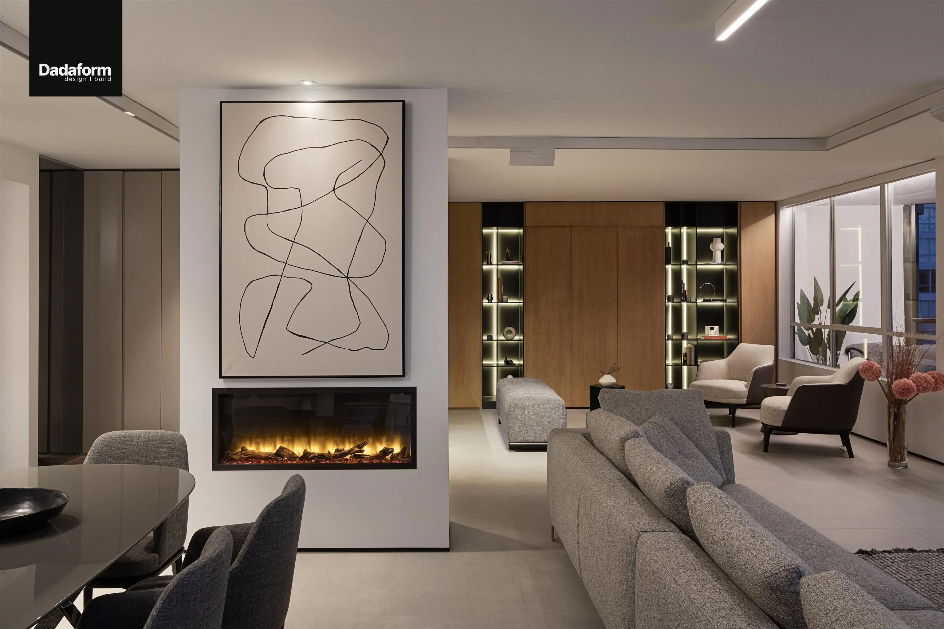 02 738 Broughton Street