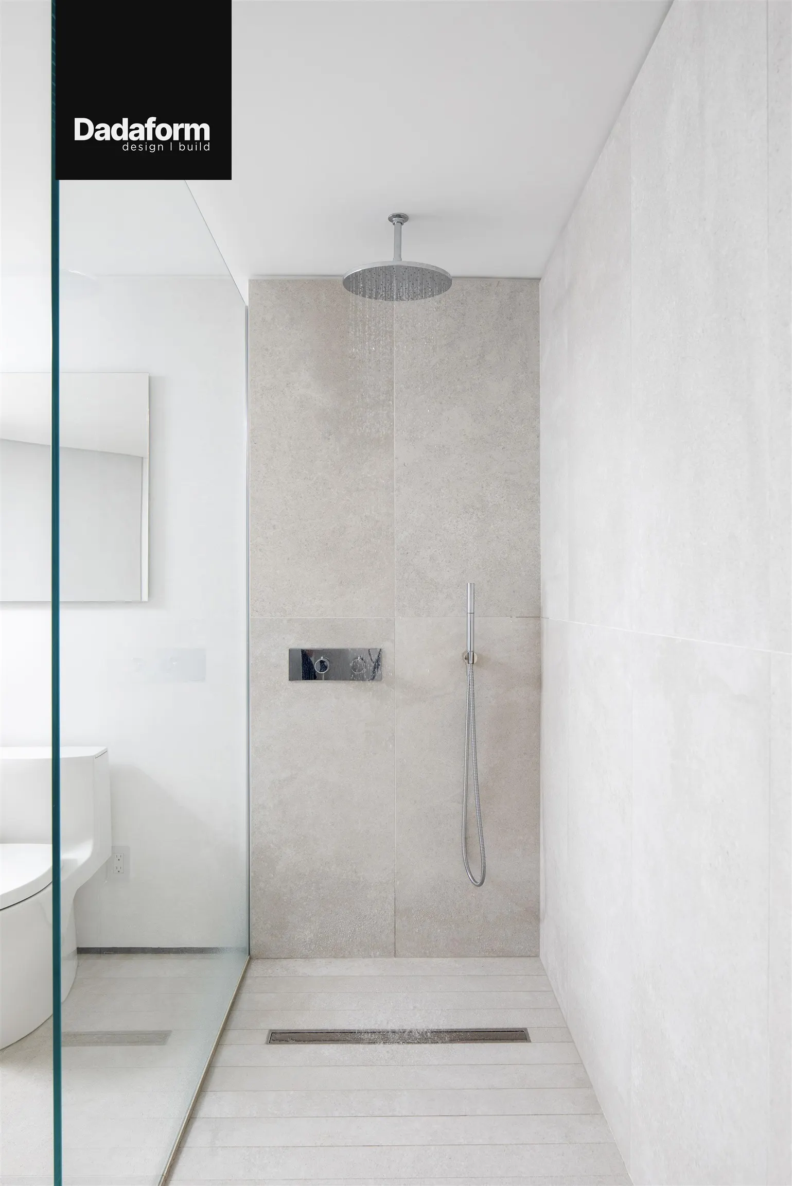 02 738 Broughton Street