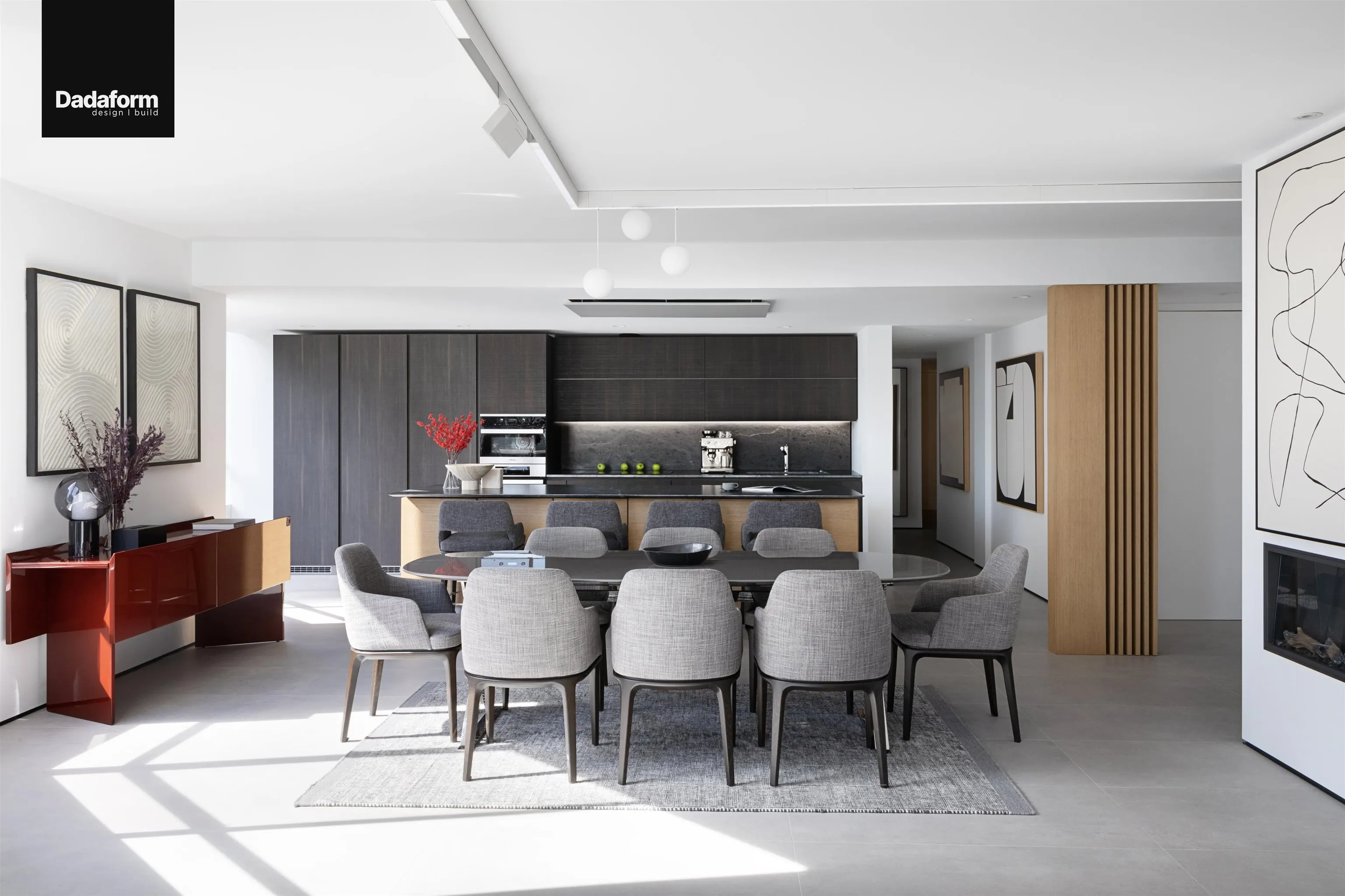 02 738 Broughton Street