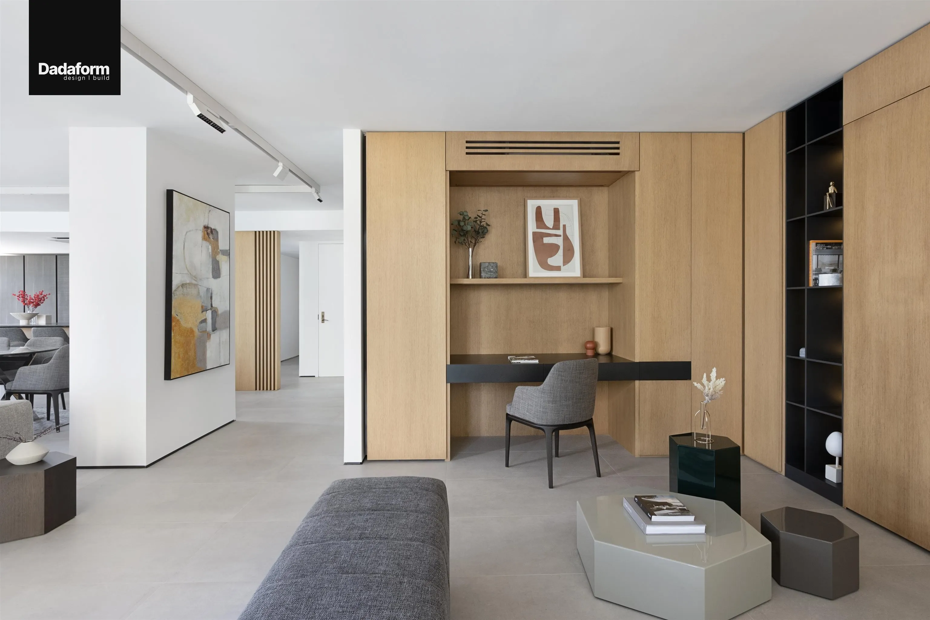 02 738 Broughton Street