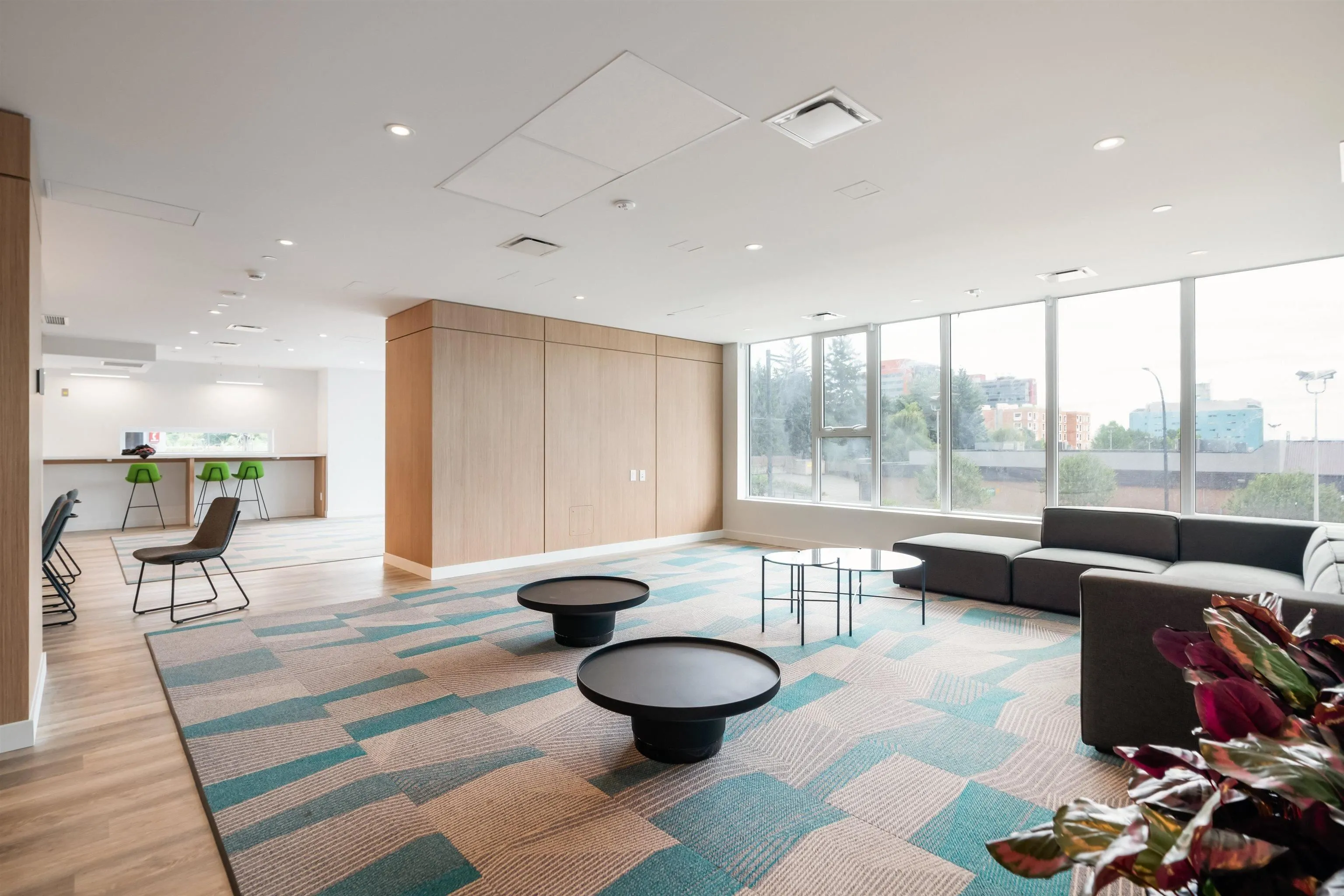 2308 13615 Fraser Highway