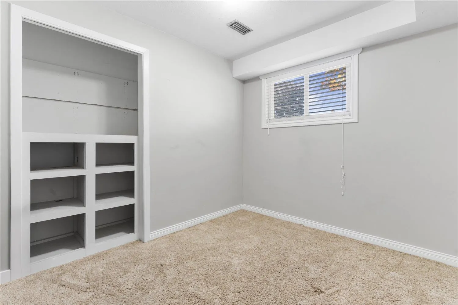 5788 Clover Drive