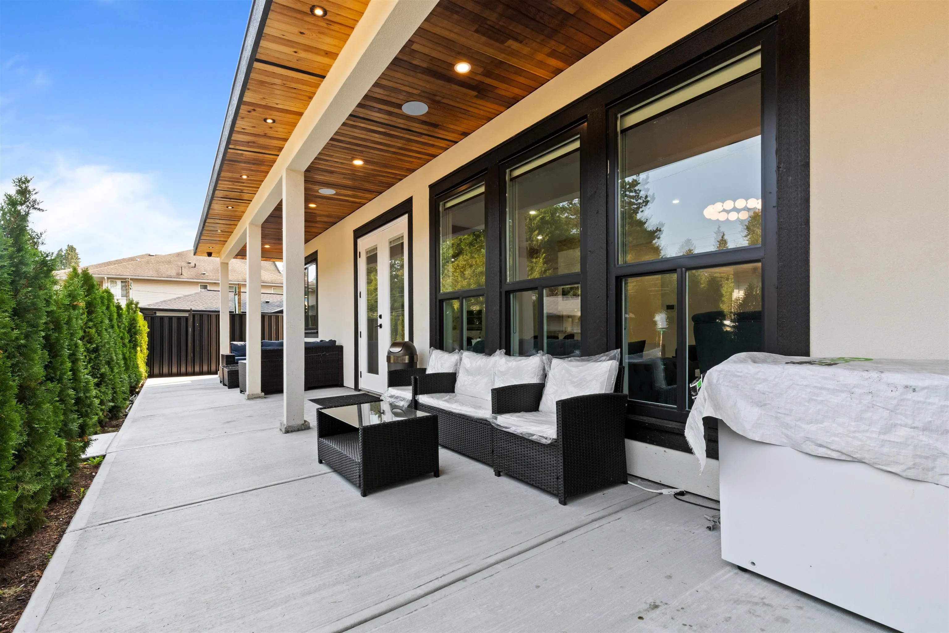 1421 Barberry Drive