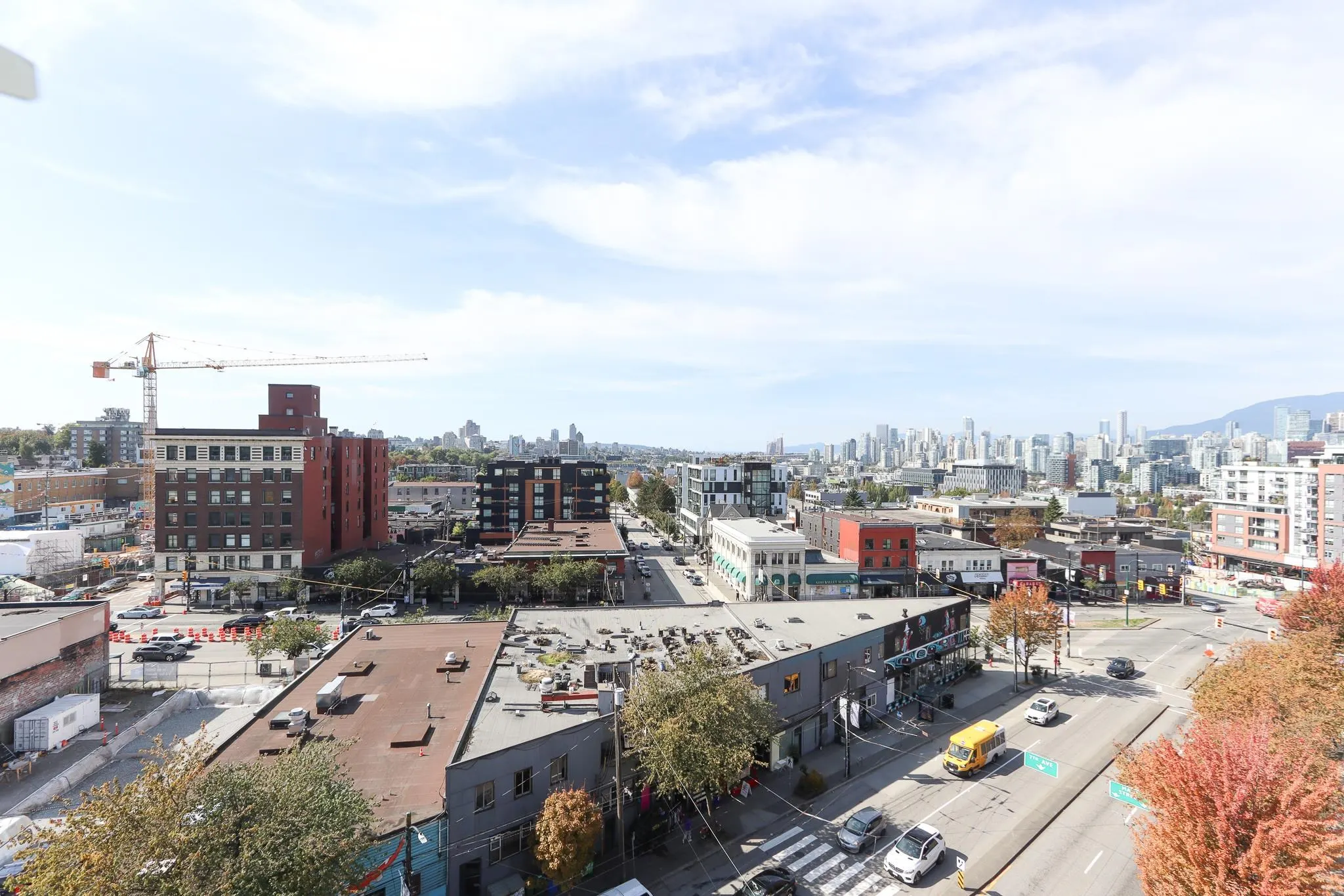 903 288 E 8 Avenue