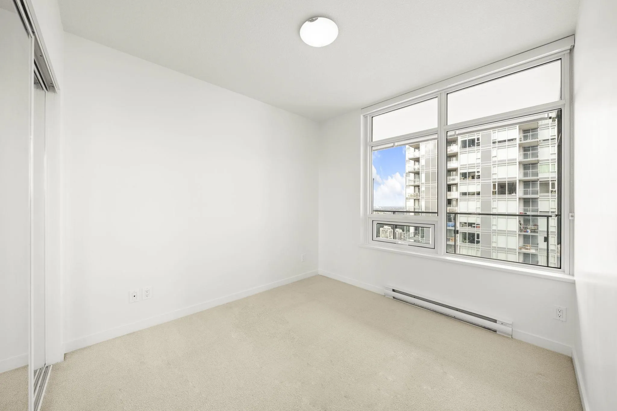 3809 6461 Telford Avenue