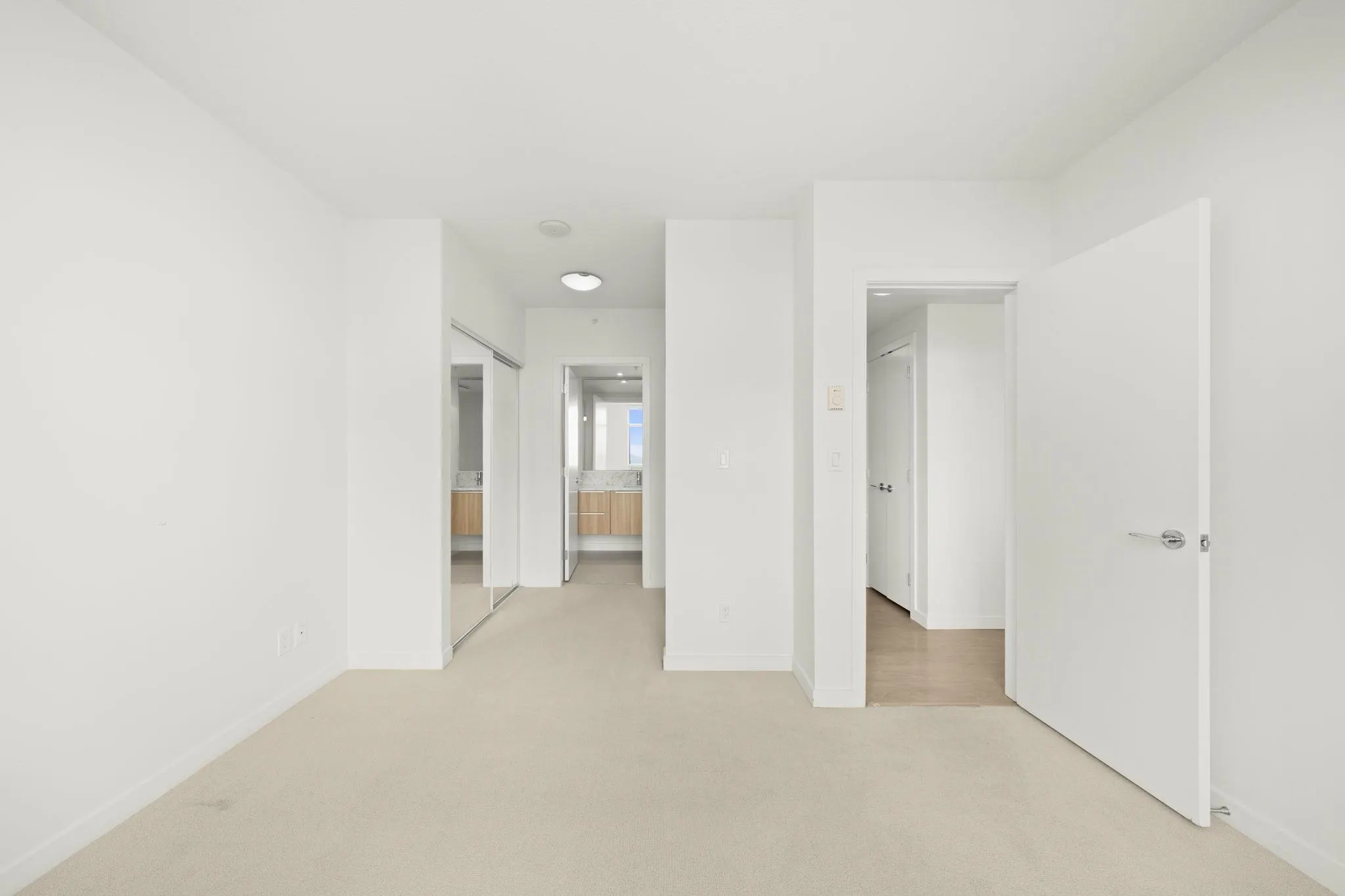 3809 6461 Telford Avenue