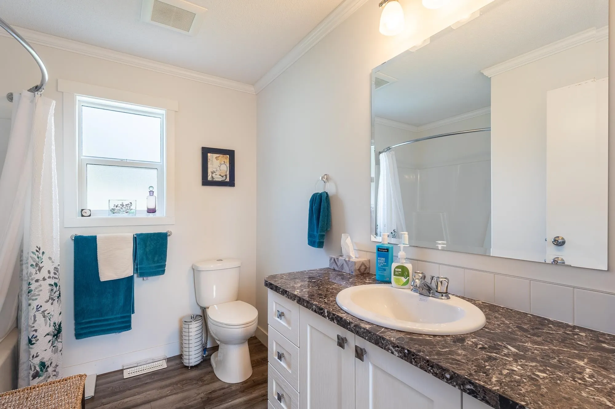 23 4496 Sunshine Coast Highway