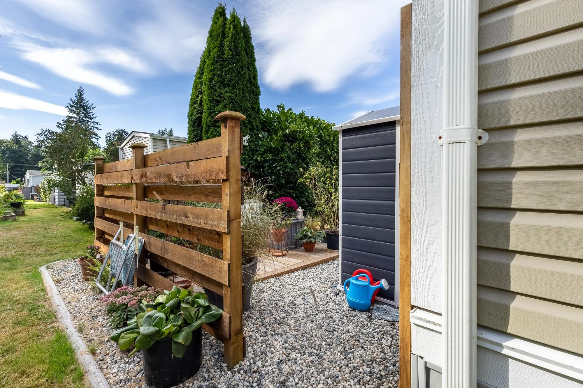 23 4496 Sunshine Coast Highway