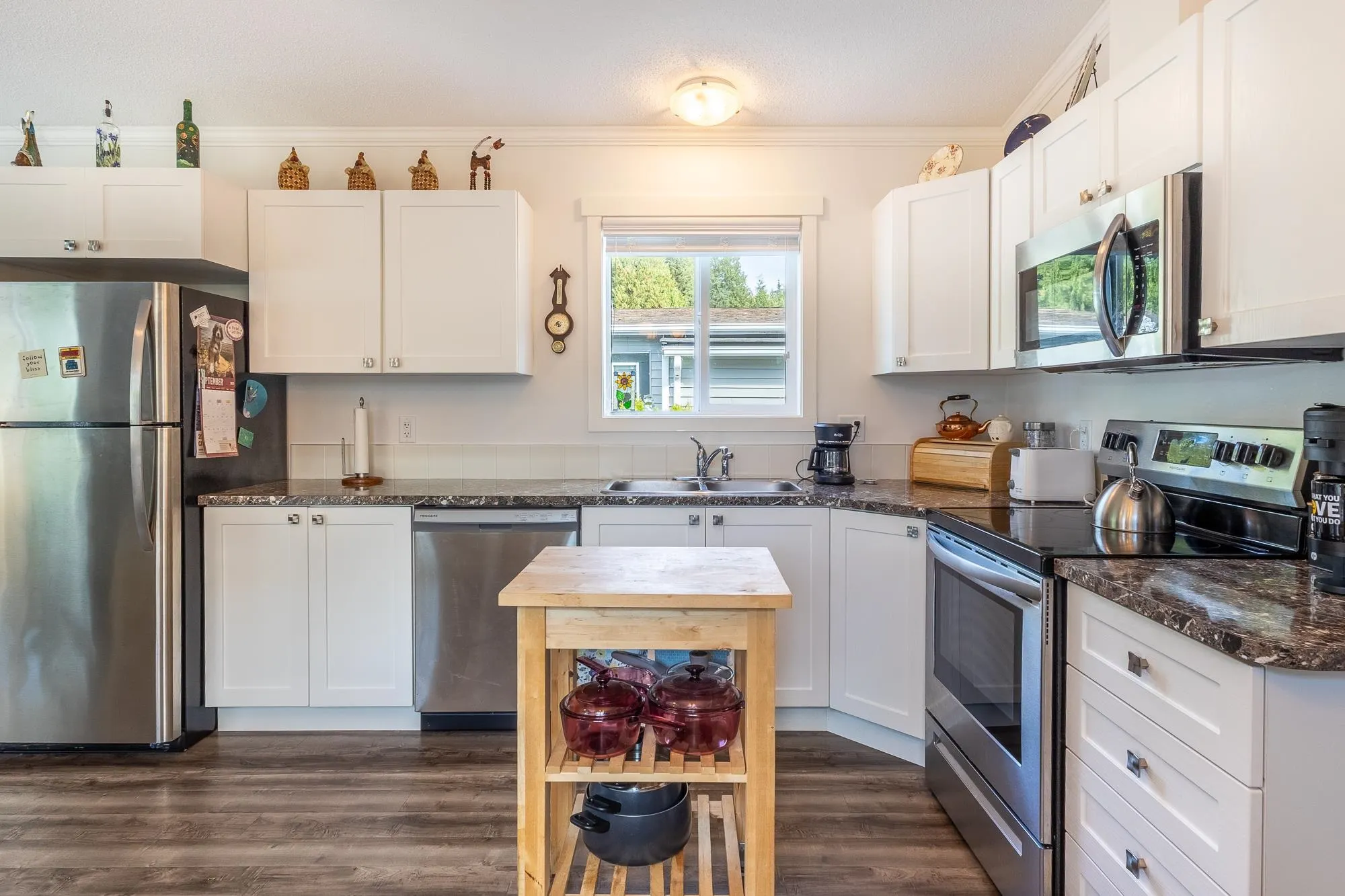 23 4496 Sunshine Coast Highway
