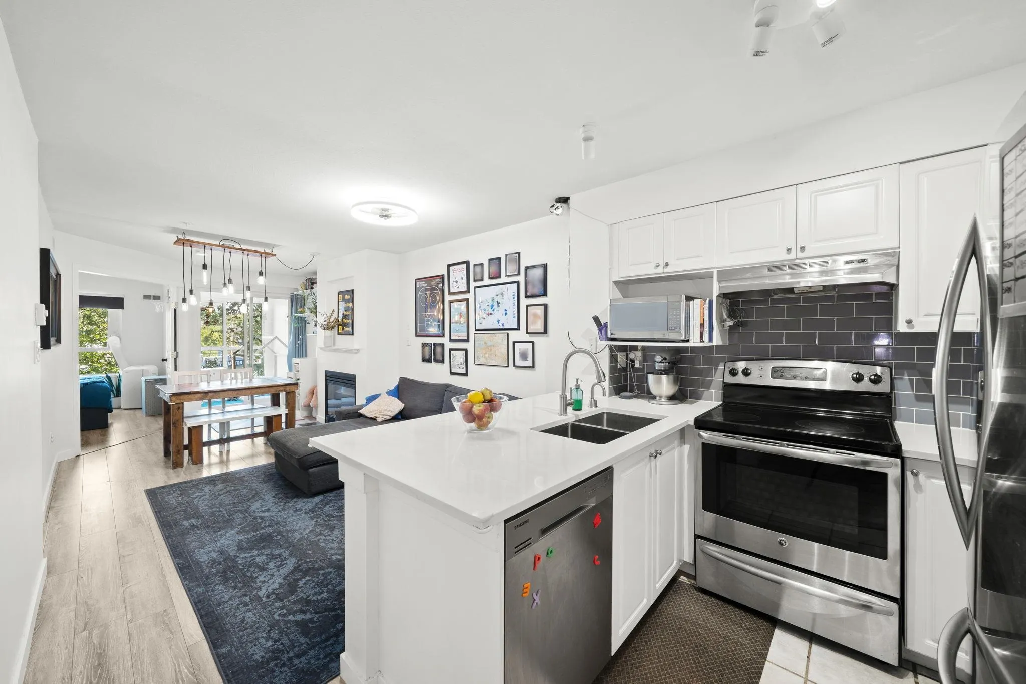 315 760 Kingsway
