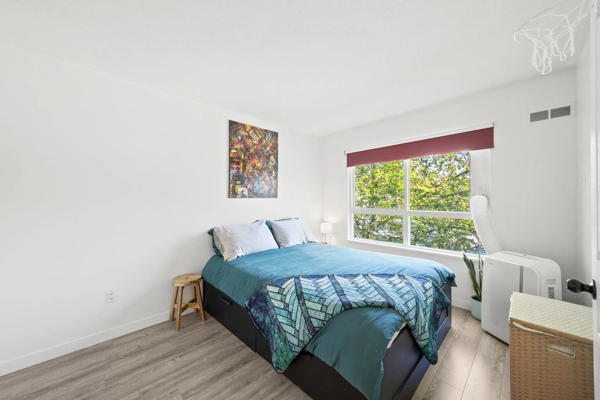 315 760 Kingsway