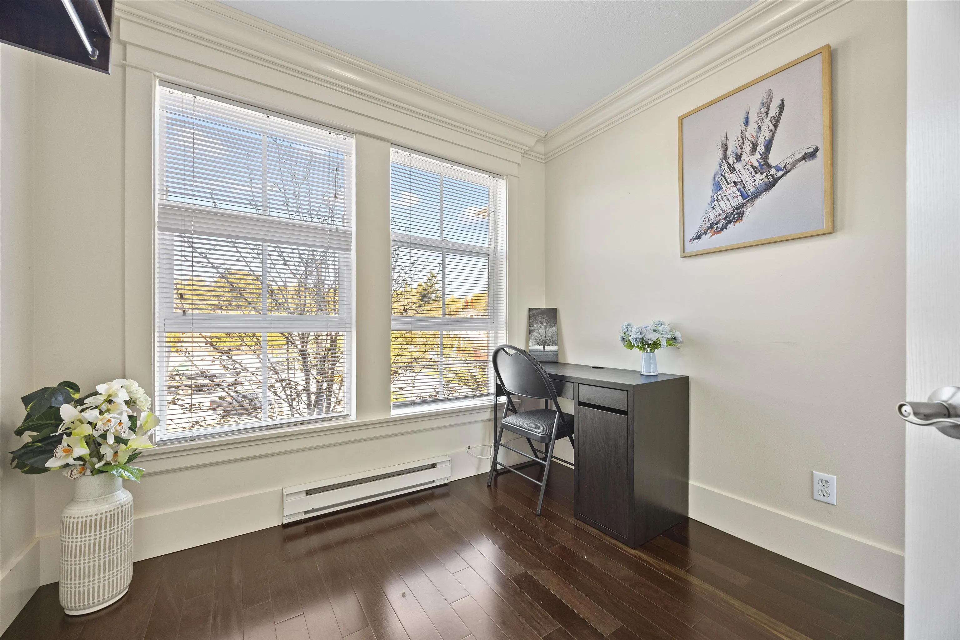 312 5723 Collingwood Street
