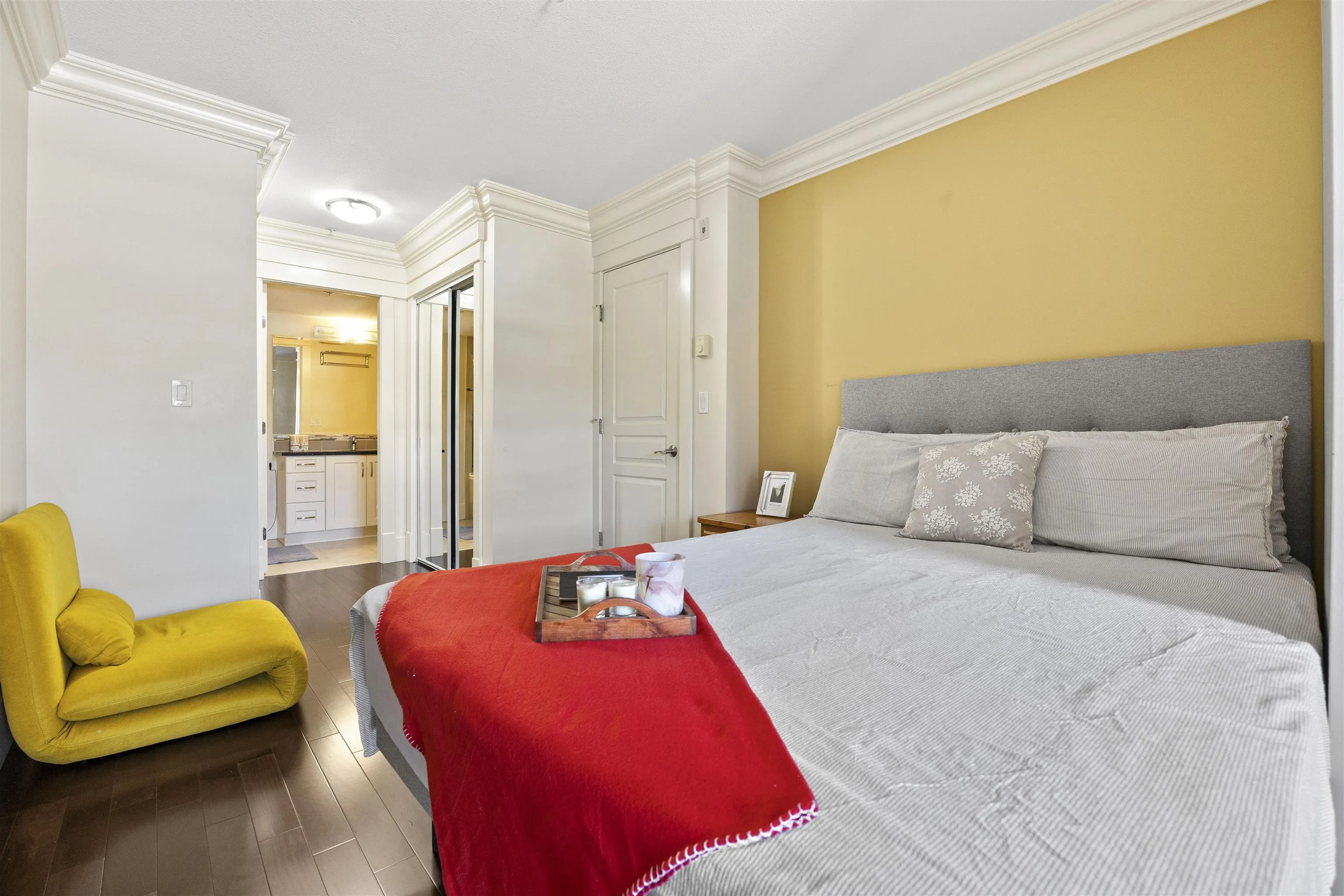 312 5723 Collingwood Street