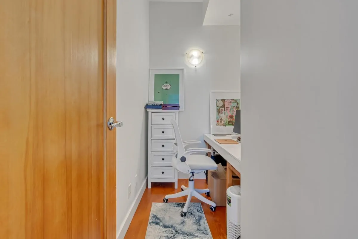 311 2515 Ontario Street