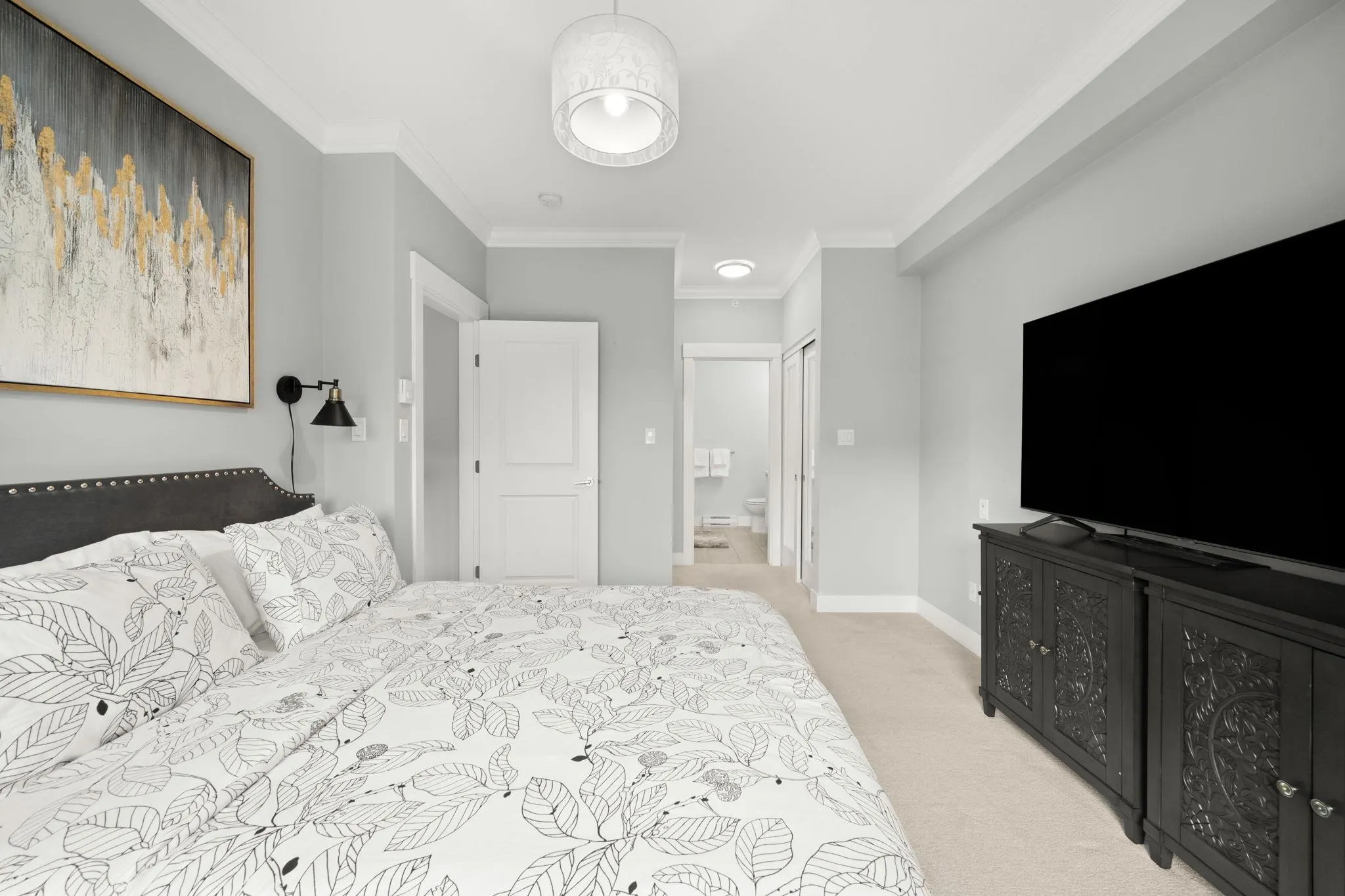 419 20728 Willoughby Town Centre Drive