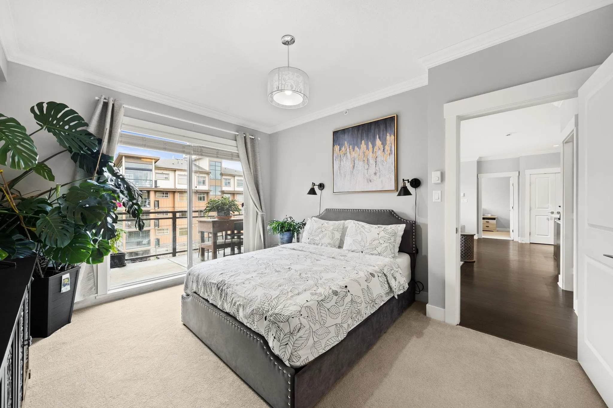 419 20728 Willoughby Town Centre Drive