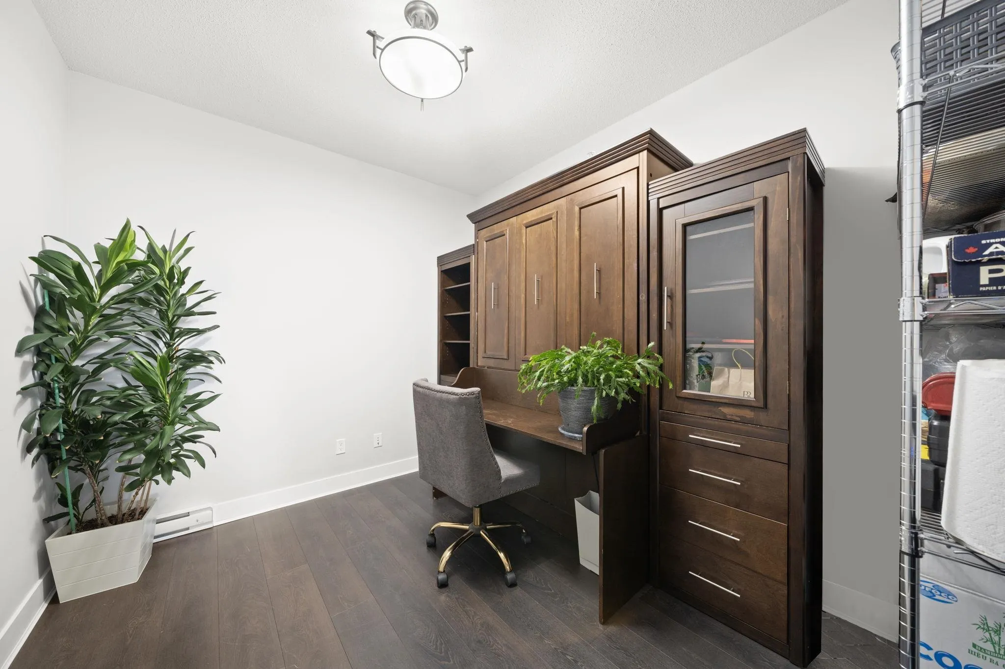 419 20728 Willoughby Town Centre Drive