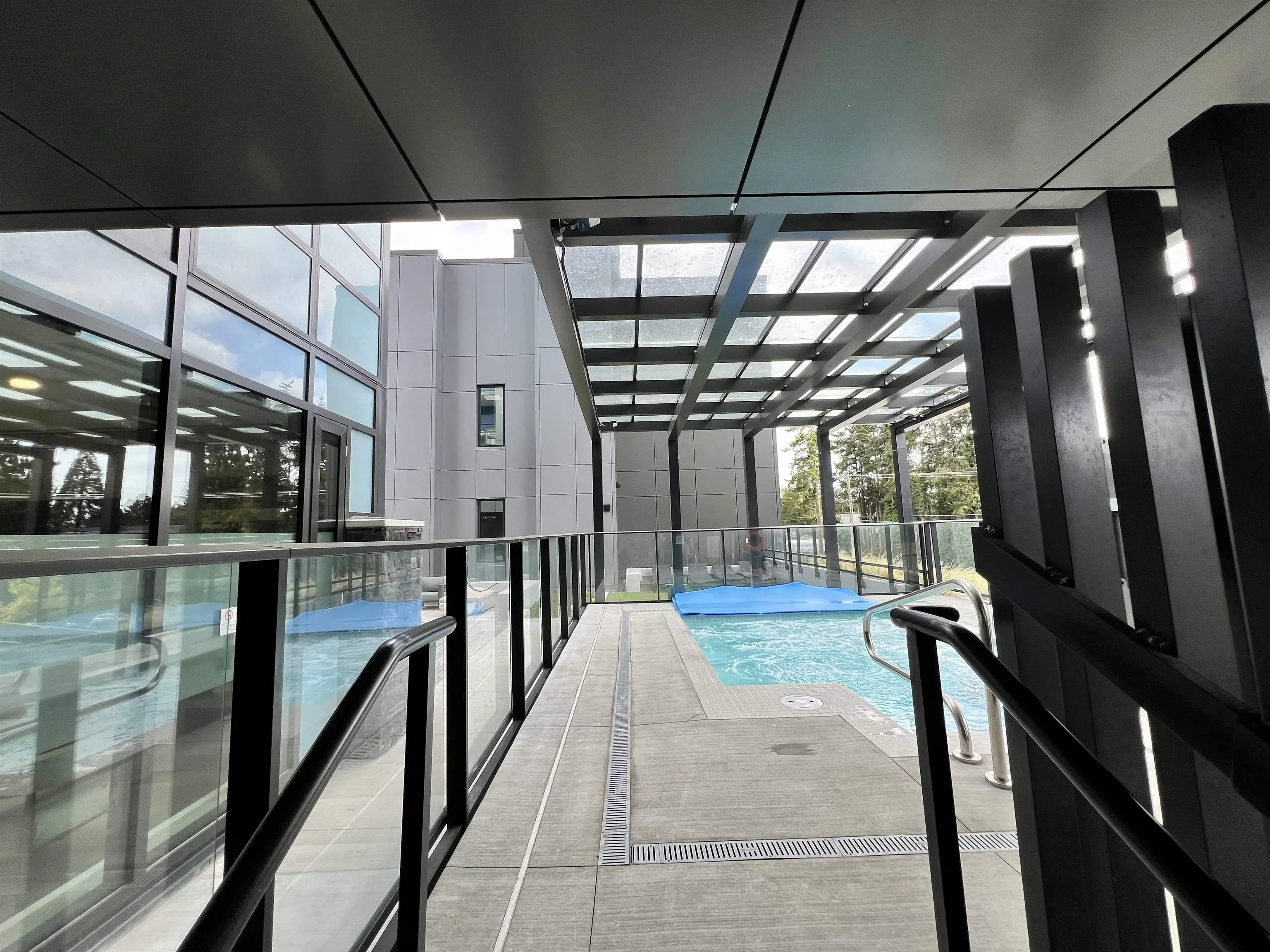1406 1588 Johnston Road