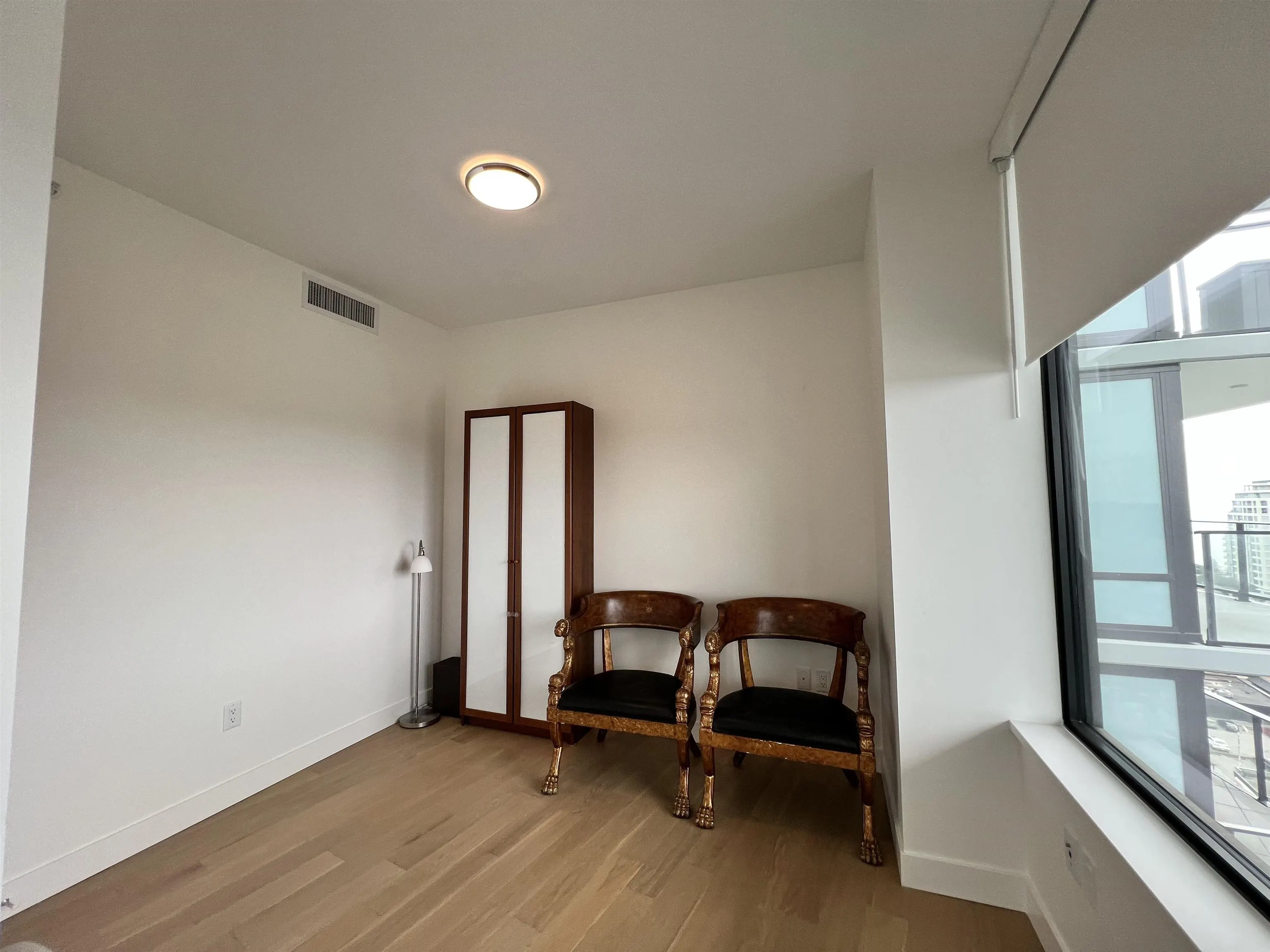 1406 1588 Johnston Road