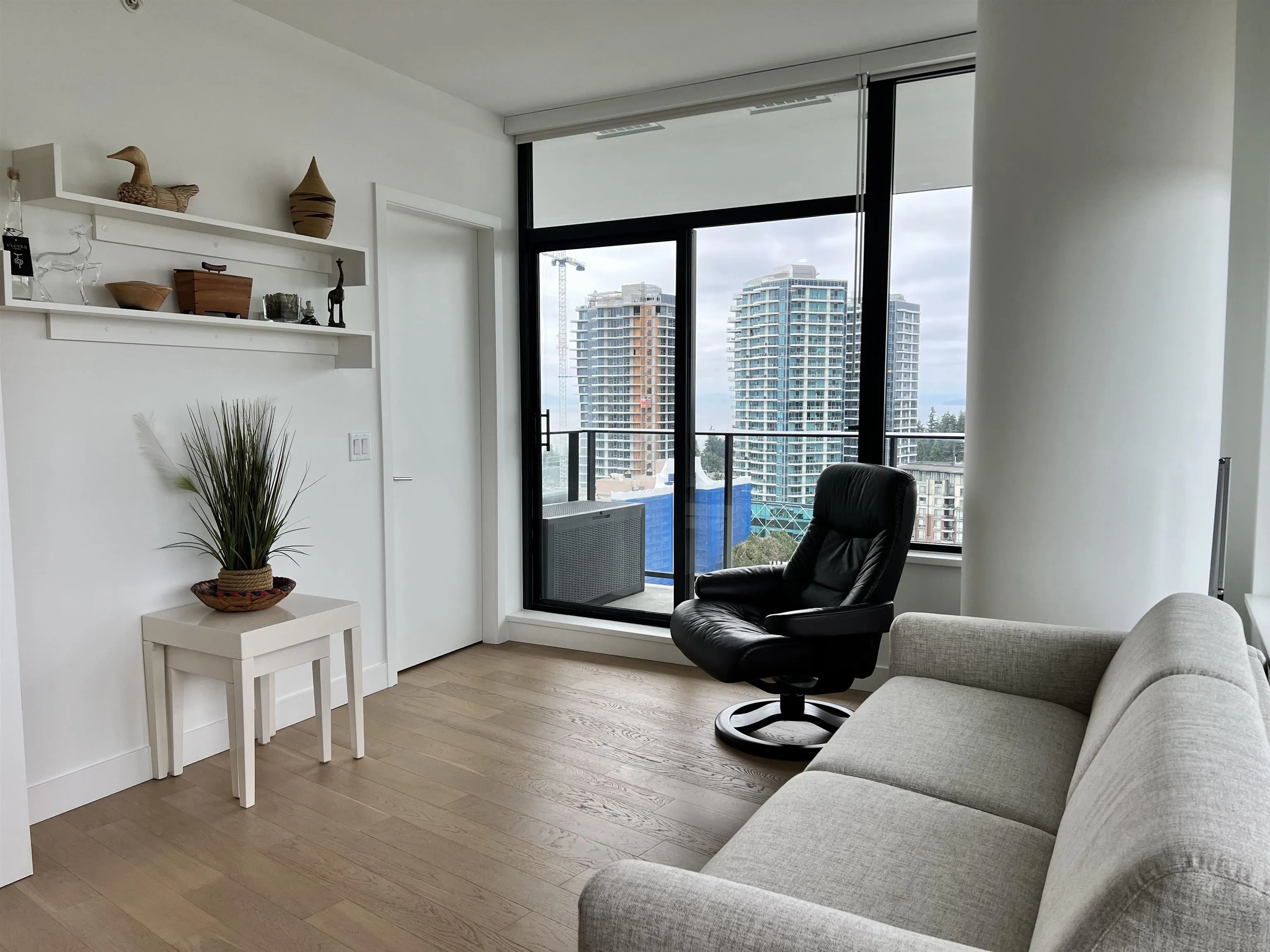 1406 1588 Johnston Road